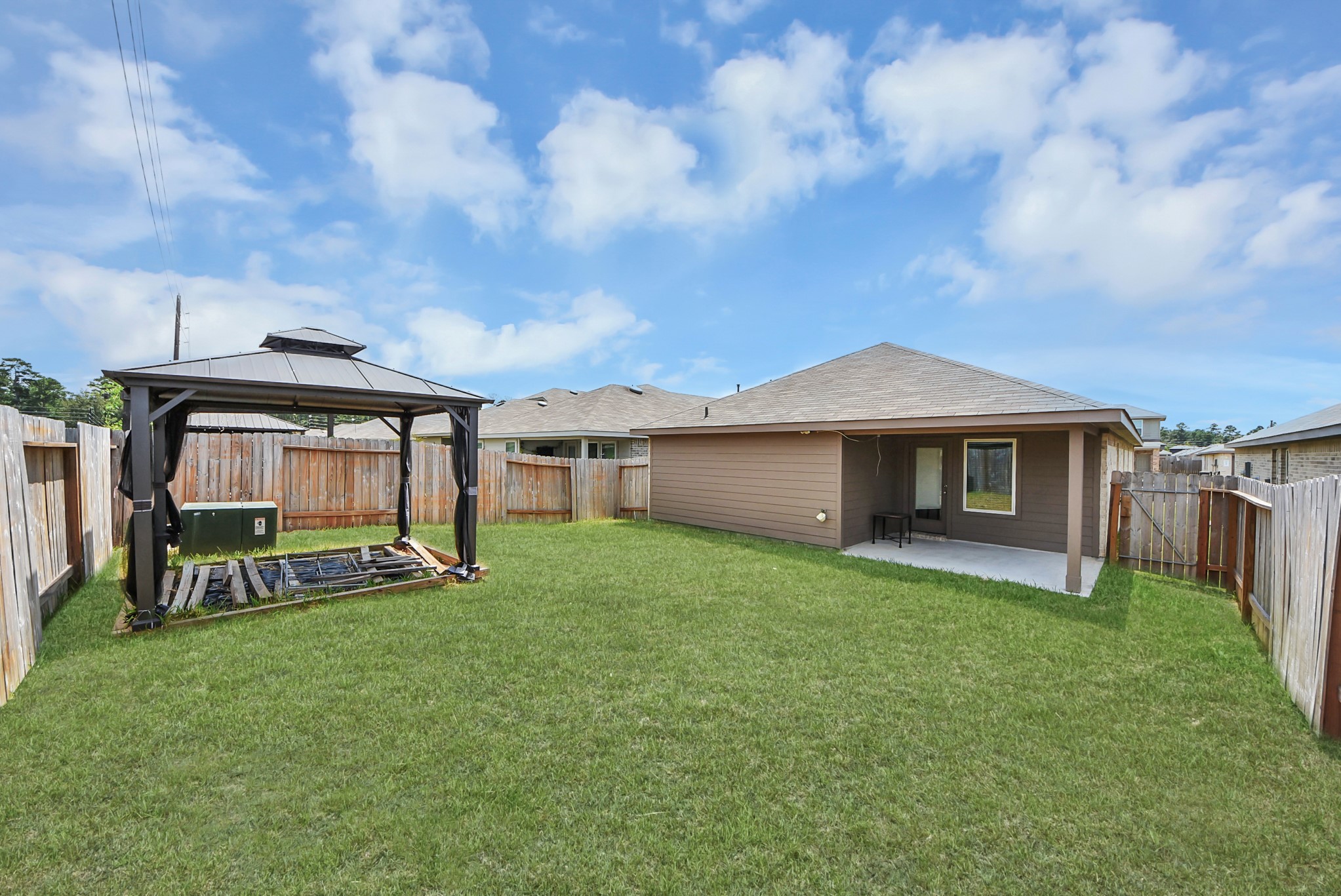 5611 Simcrest Grove Drive Property Photo 23