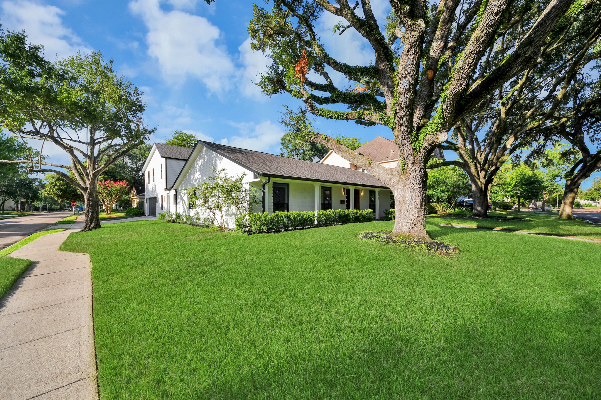 12503 Barryknoll Lane Property Photo 1