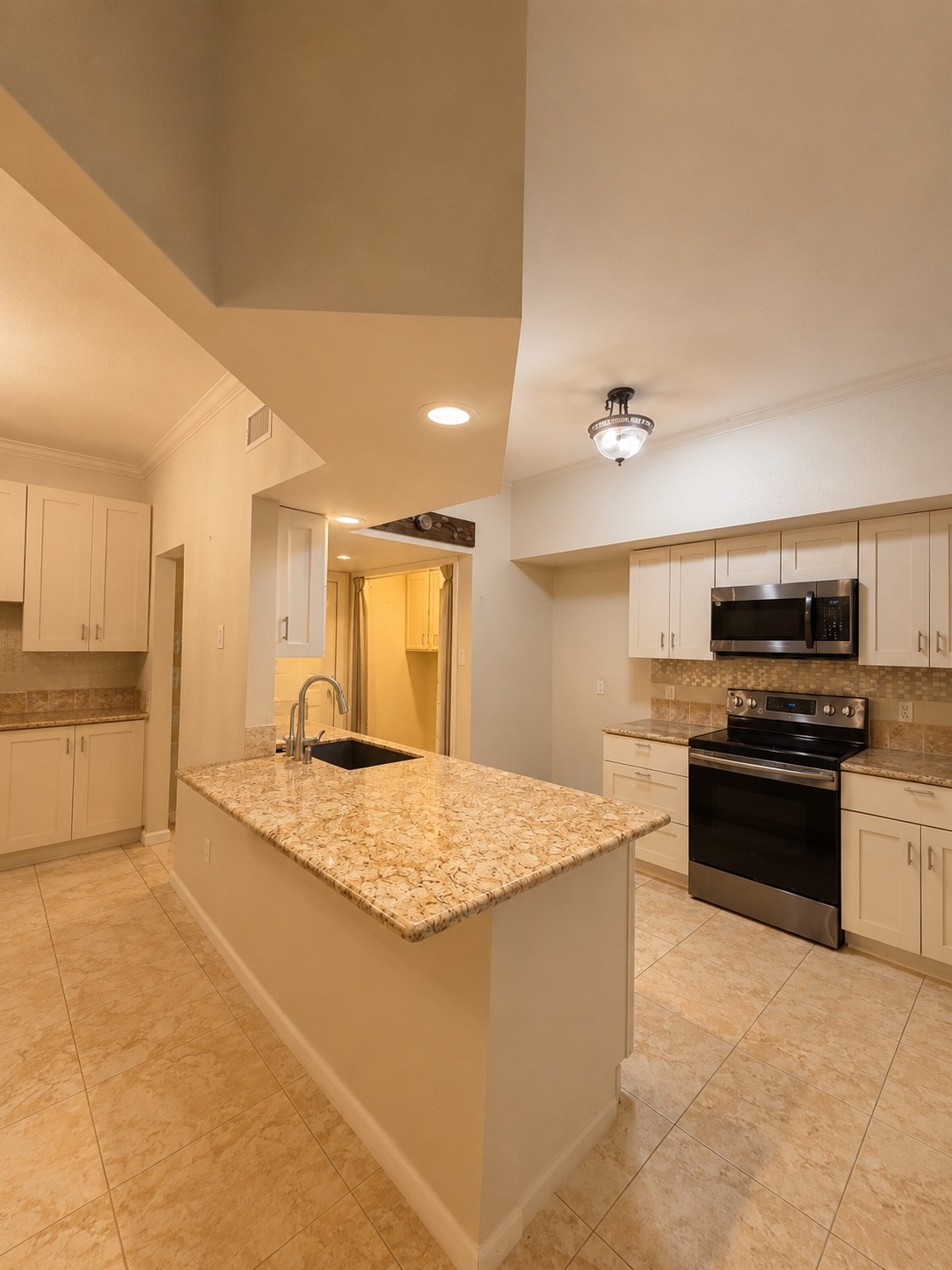 12625 Memorial Drive 98 Property Photo 6