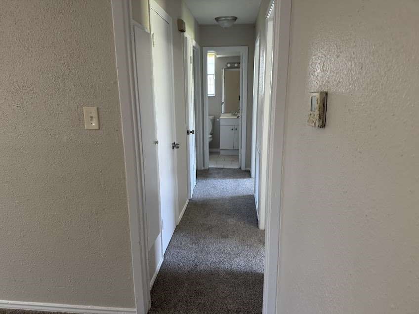 4931 E Ridge Creek Drive Property Photo 5