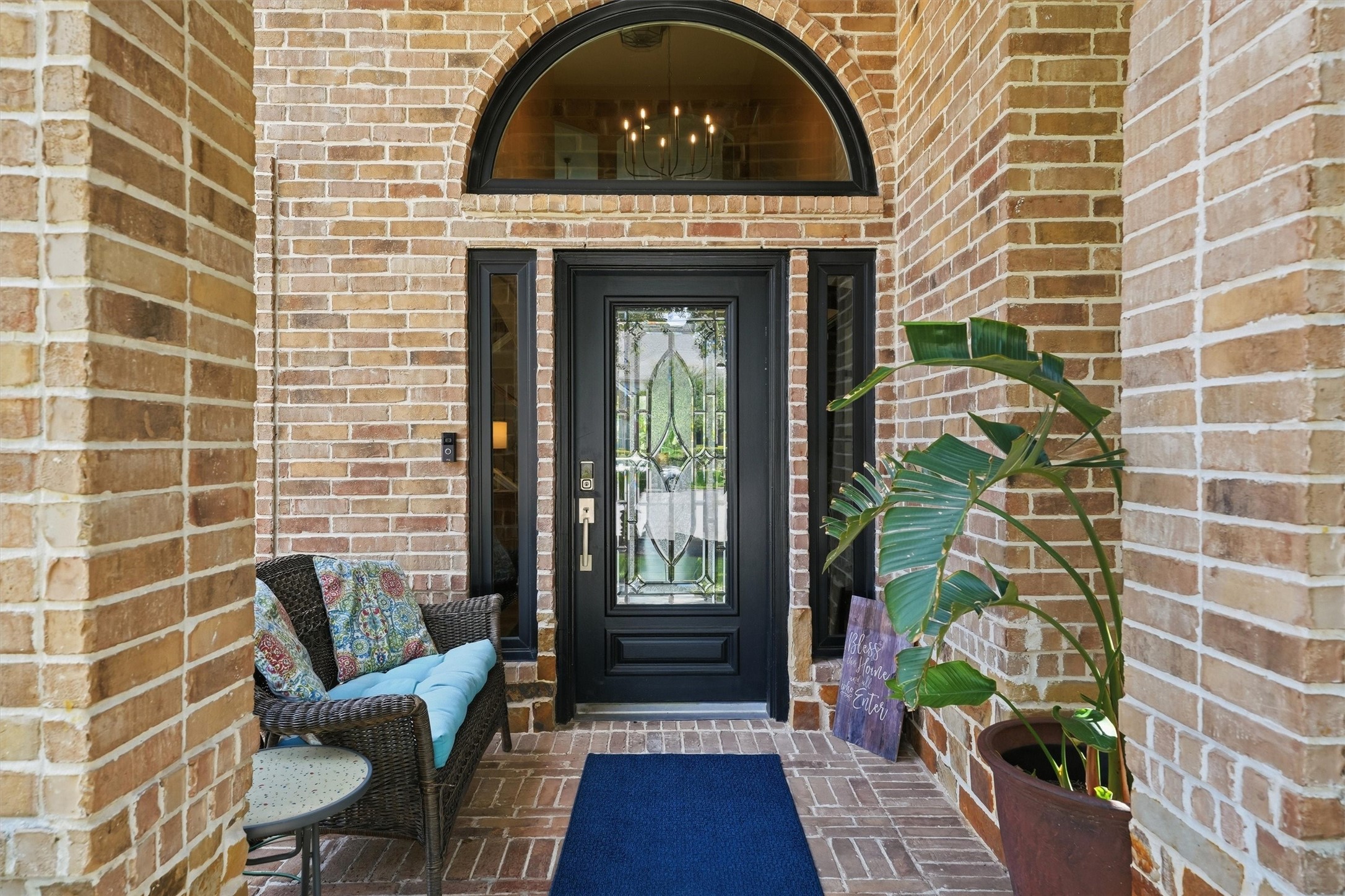 8515 Glenn Leigh Drive Property Photo 4
