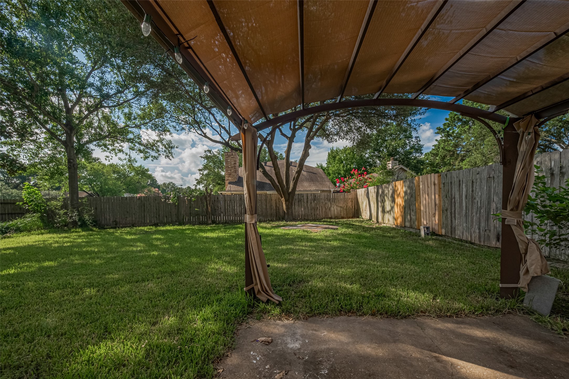 15803 Locust Grove Drive Property Photo 33