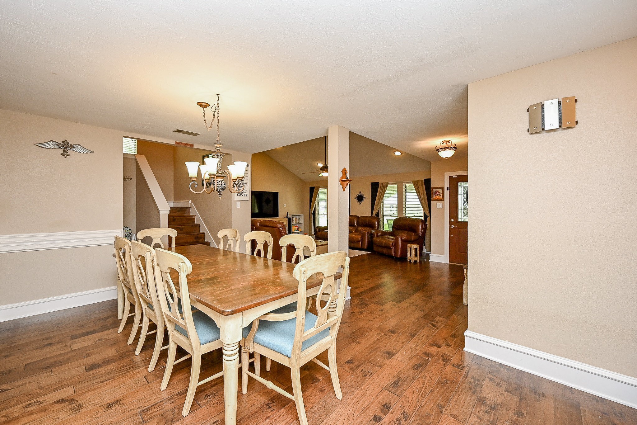 18910 Chickadee Lane Property Photo 10