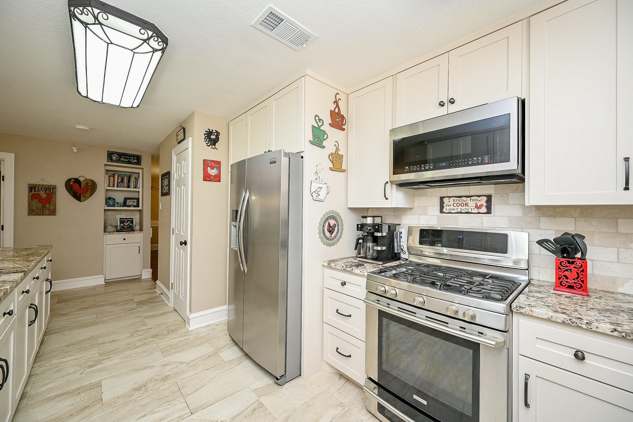 18910 Chickadee Lane Property Photo 16