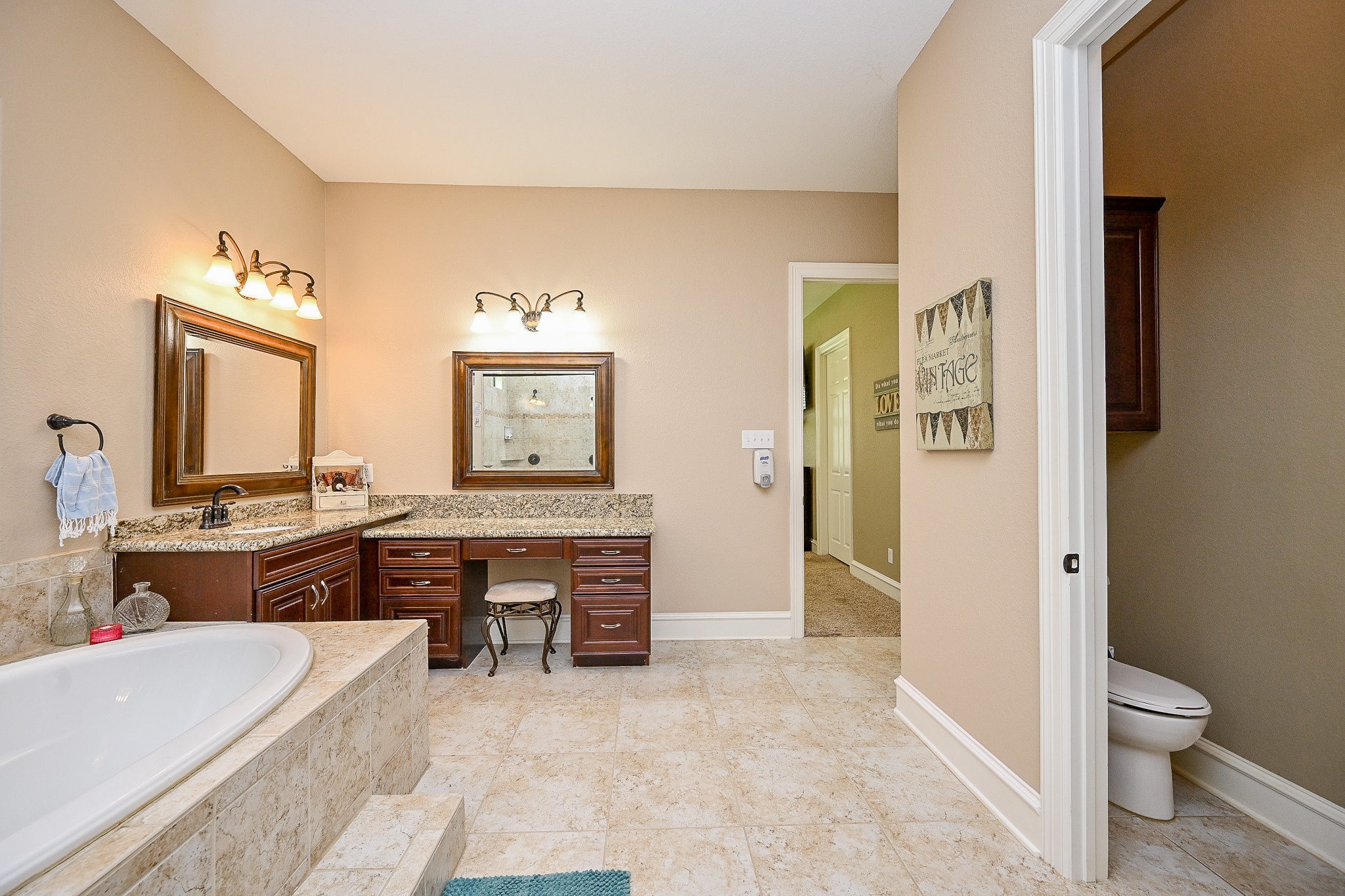 18910 Chickadee Lane Property Photo 25