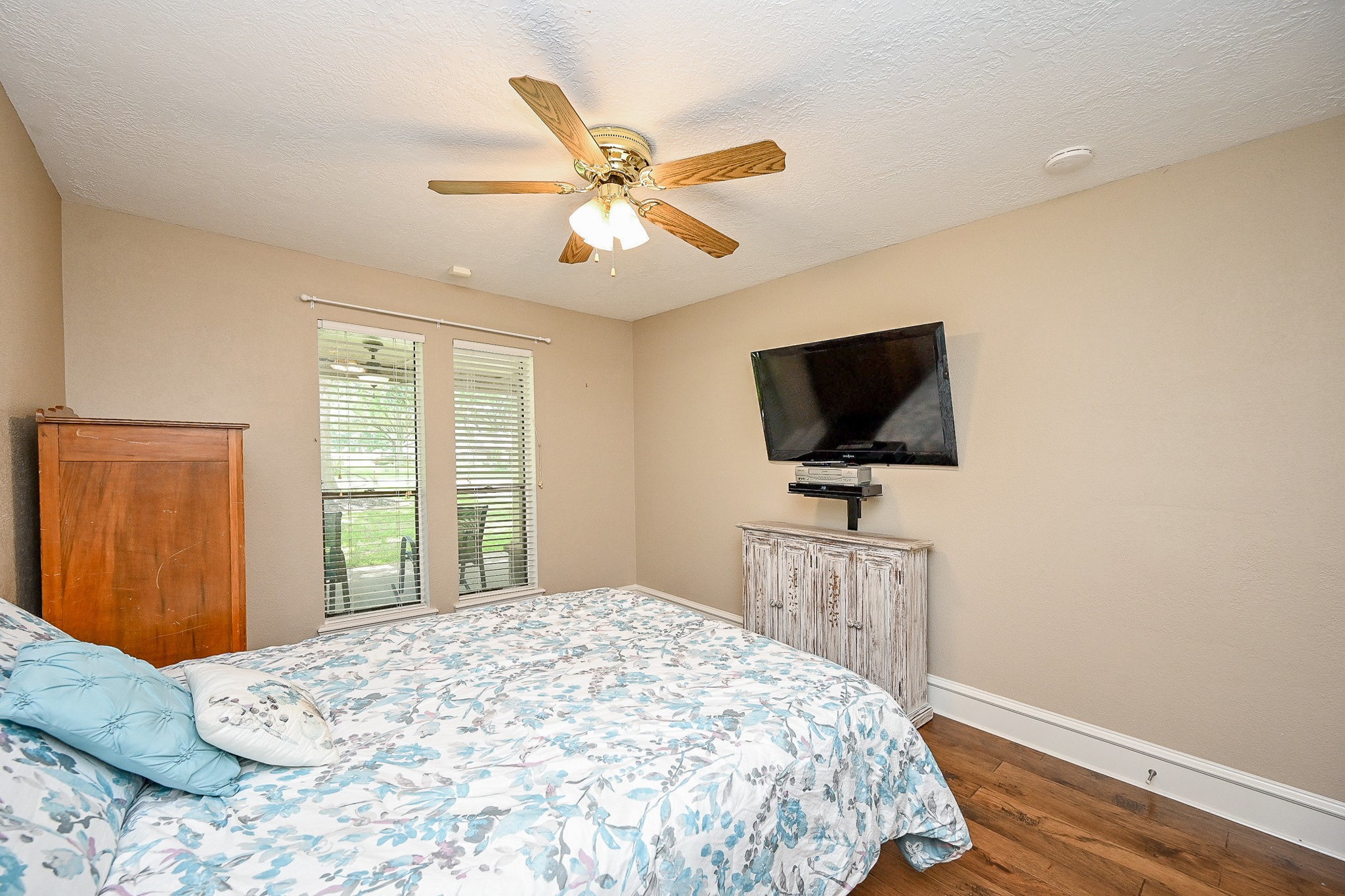 18910 Chickadee Lane Property Photo 31