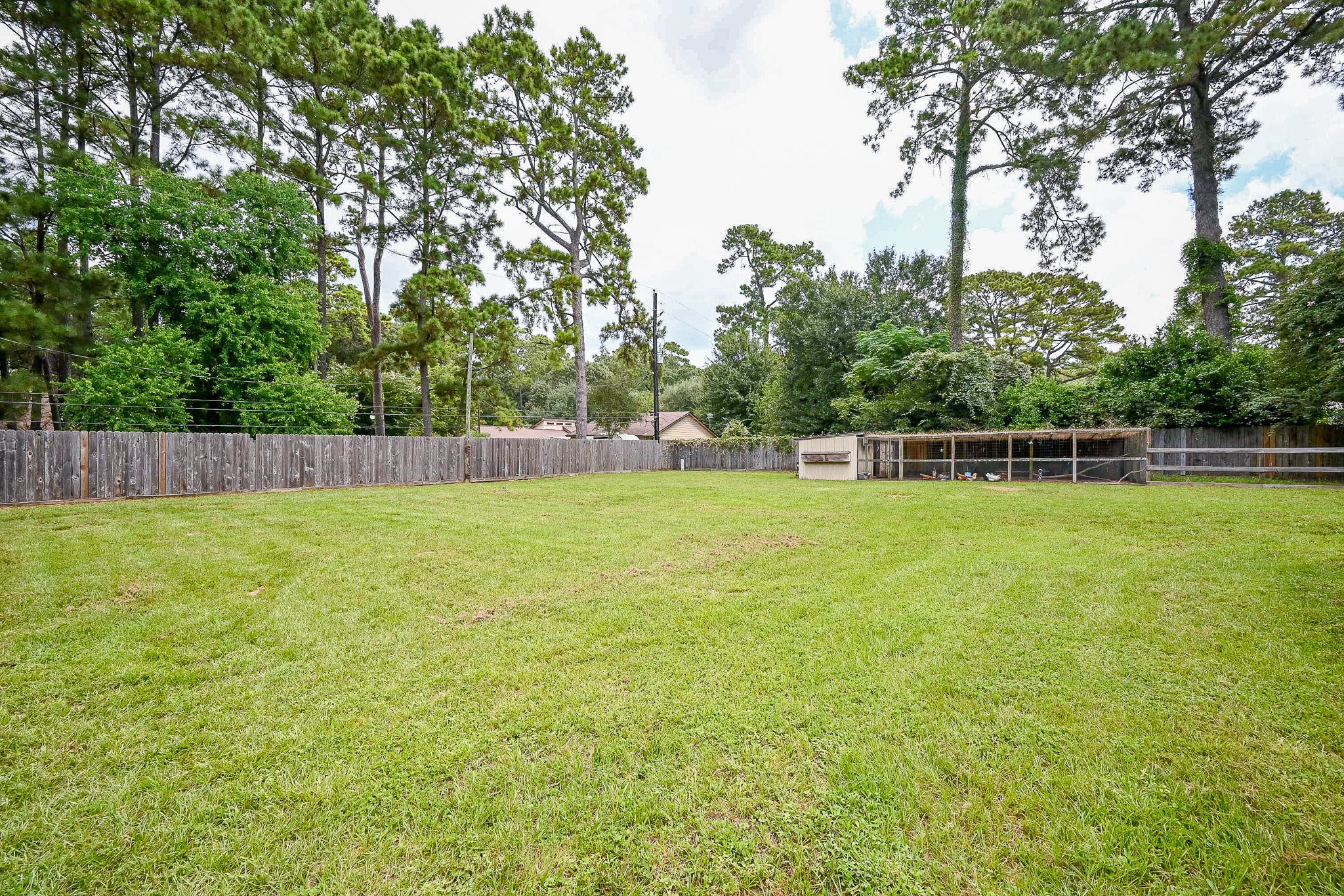 18910 Chickadee Lane Property Photo 48