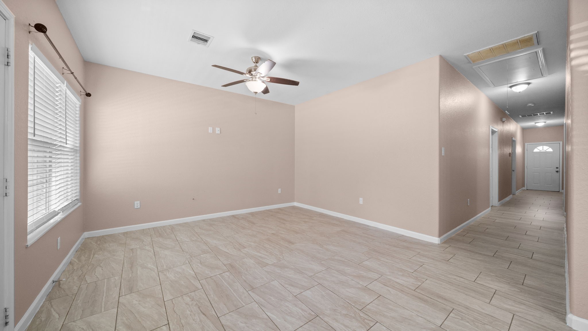 16697 E Forrestal Property Photo 3
