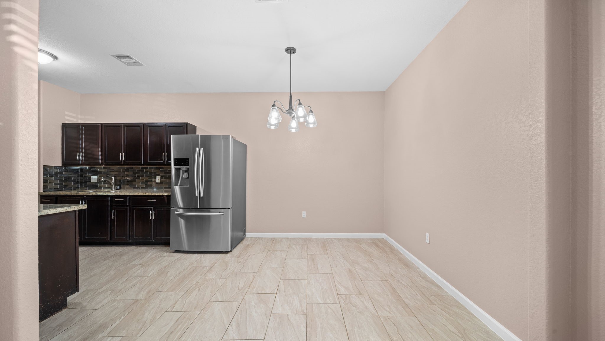 16697 E Forrestal Property Photo 7