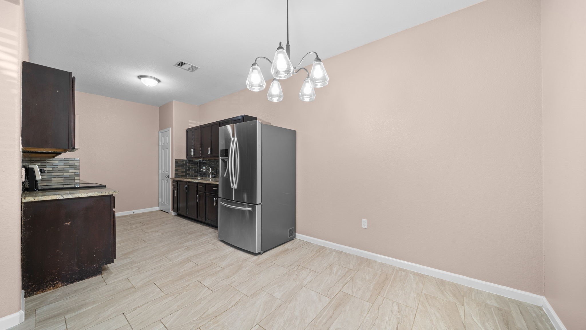 16697 E Forrestal Property Photo 8