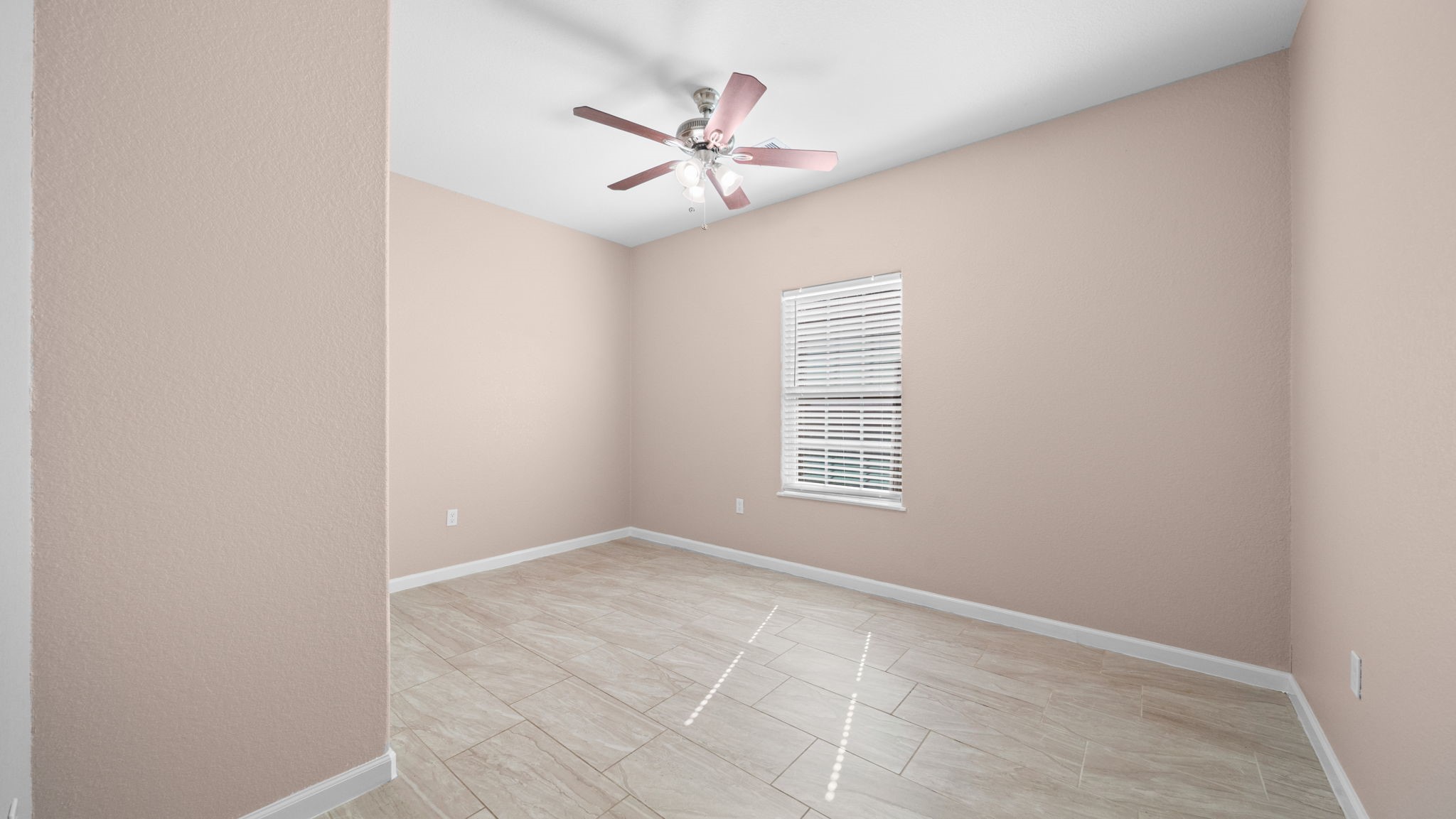 16697 E Forrestal Property Photo 12