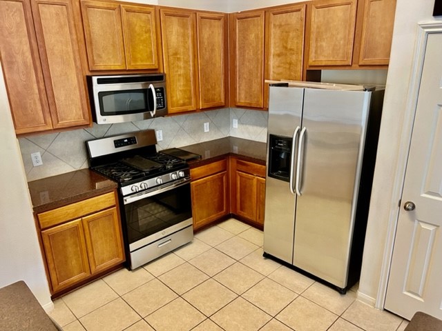 25114 Diamond Ranch Drive Property Photo 7