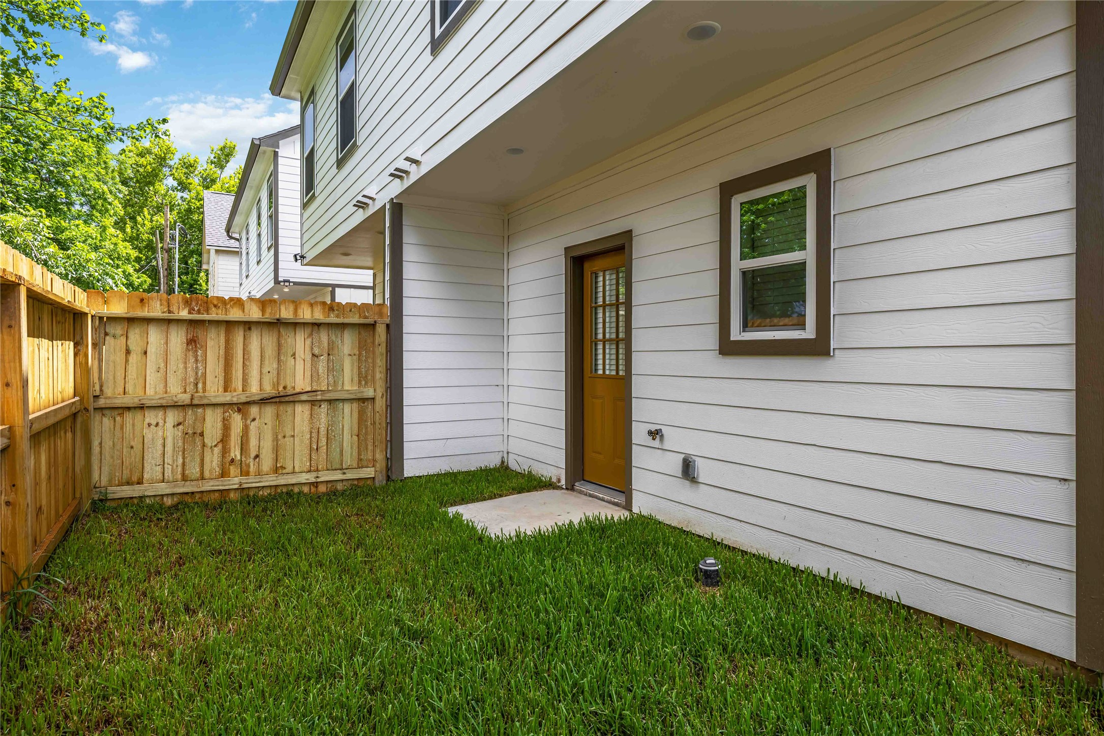 8412 Darien Street B Property Photo 19