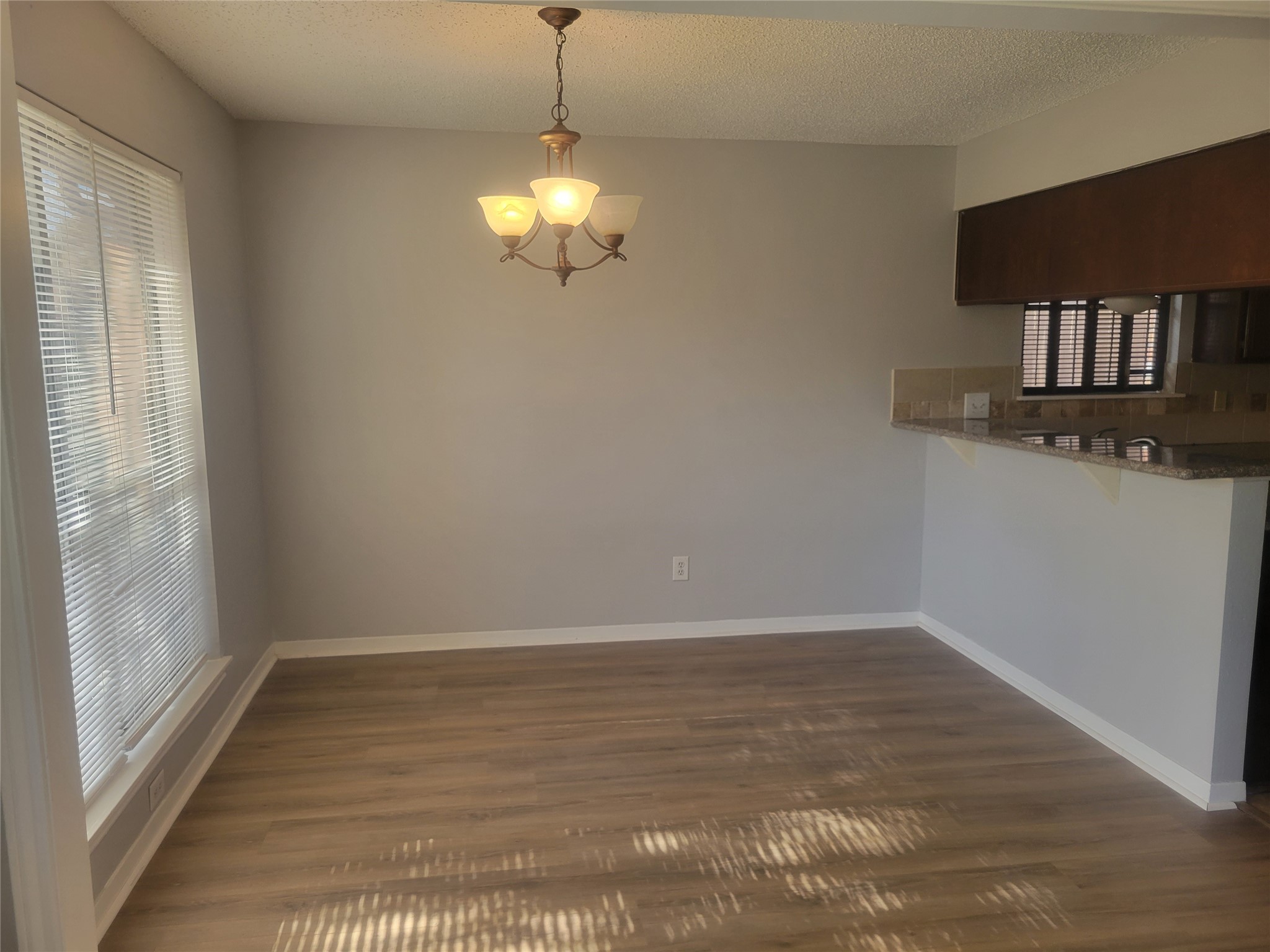 3046 Mosby Drive Property Photo 9