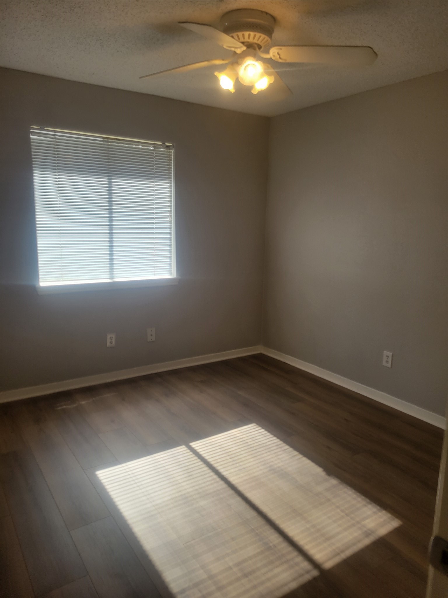 3046 Mosby Drive Property Photo 13