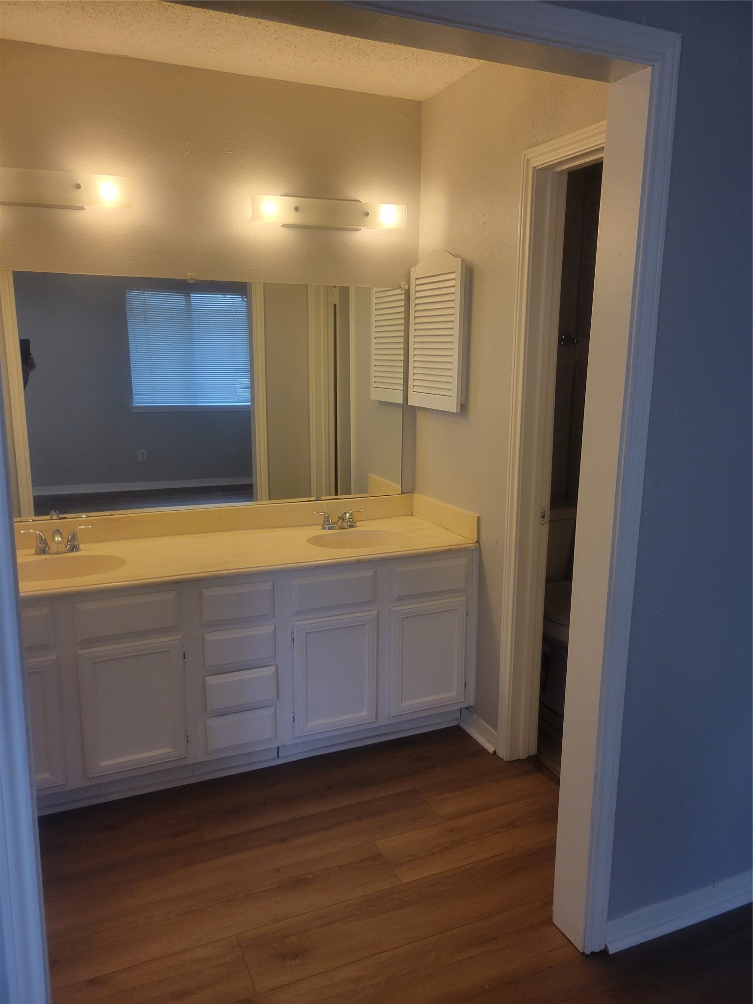 3046 Mosby Drive Property Photo 14