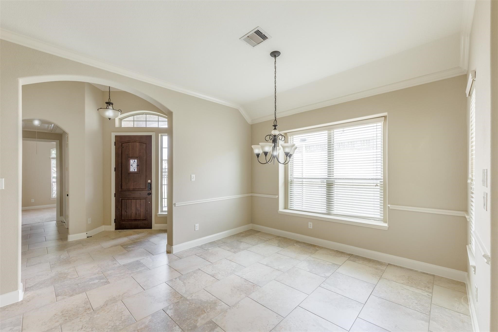 4911 Augusta Pointe Court Property Photo 3