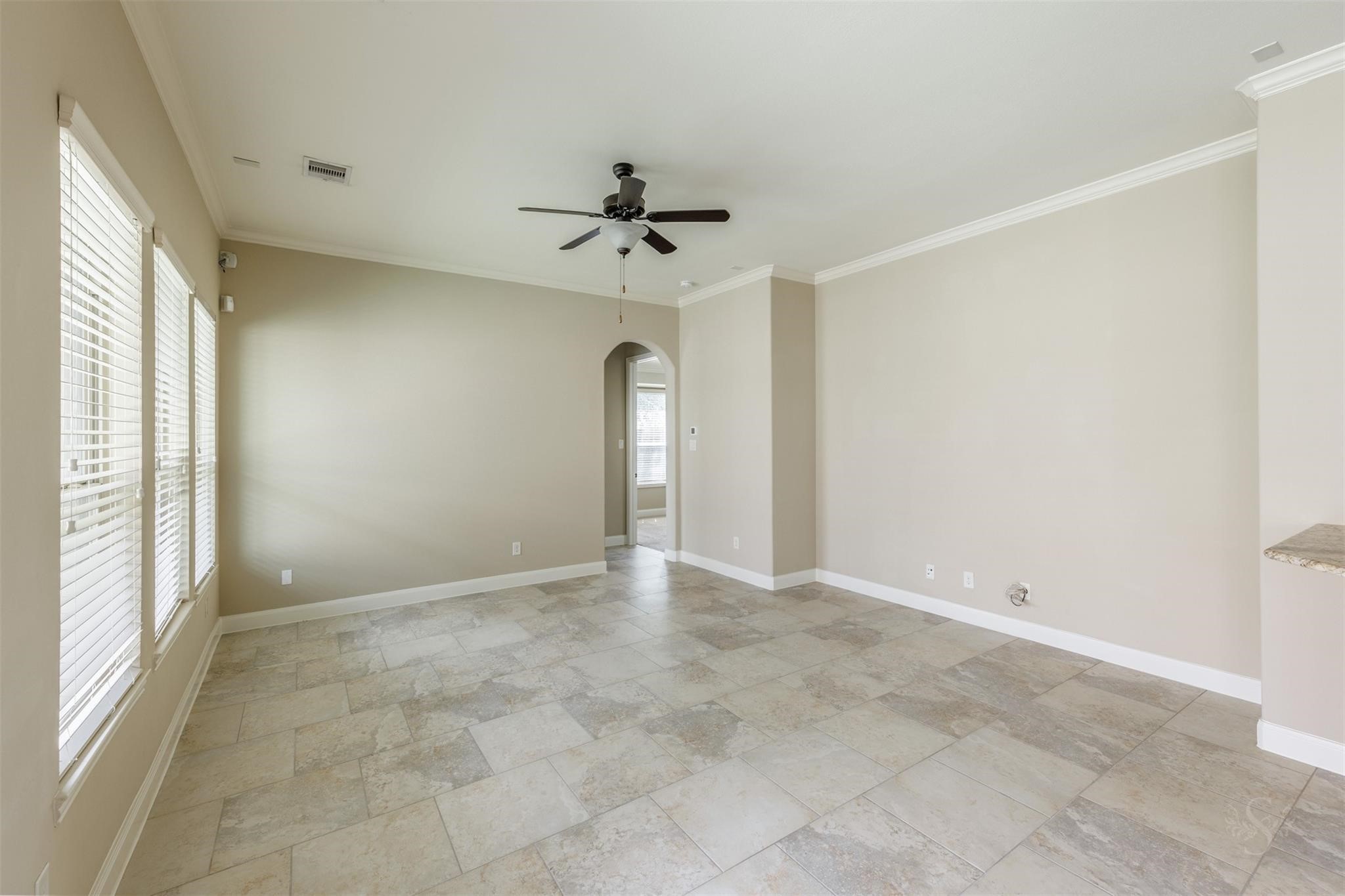 4911 Augusta Pointe Court Property Photo 4