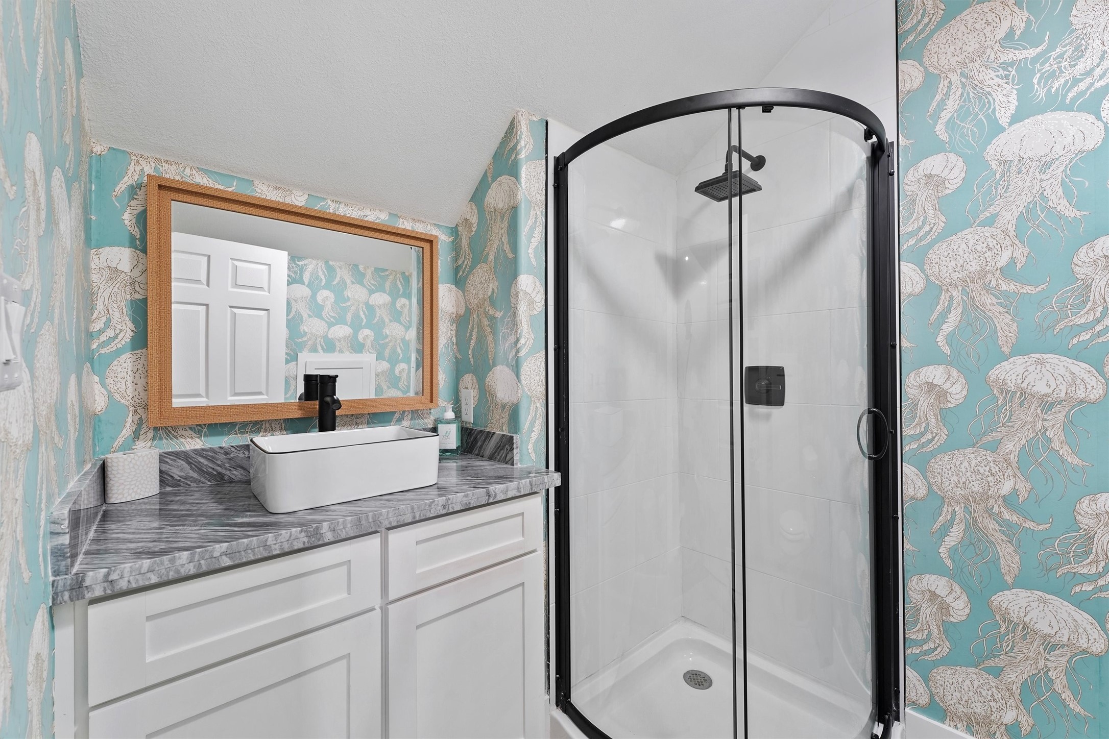 25935 Bay Breeze Drive Property Photo 33