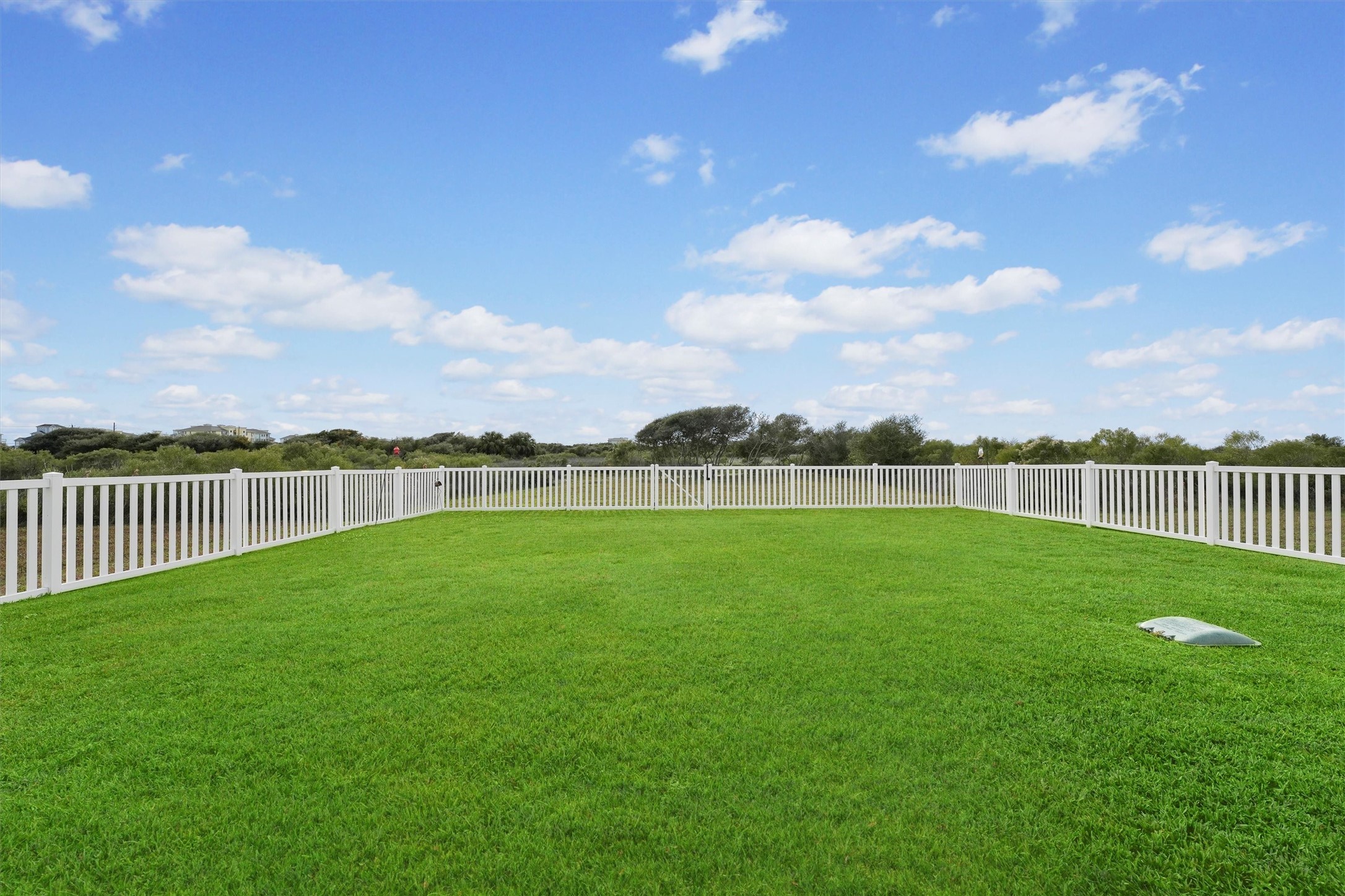 25935 Bay Breeze Drive Property Photo 37