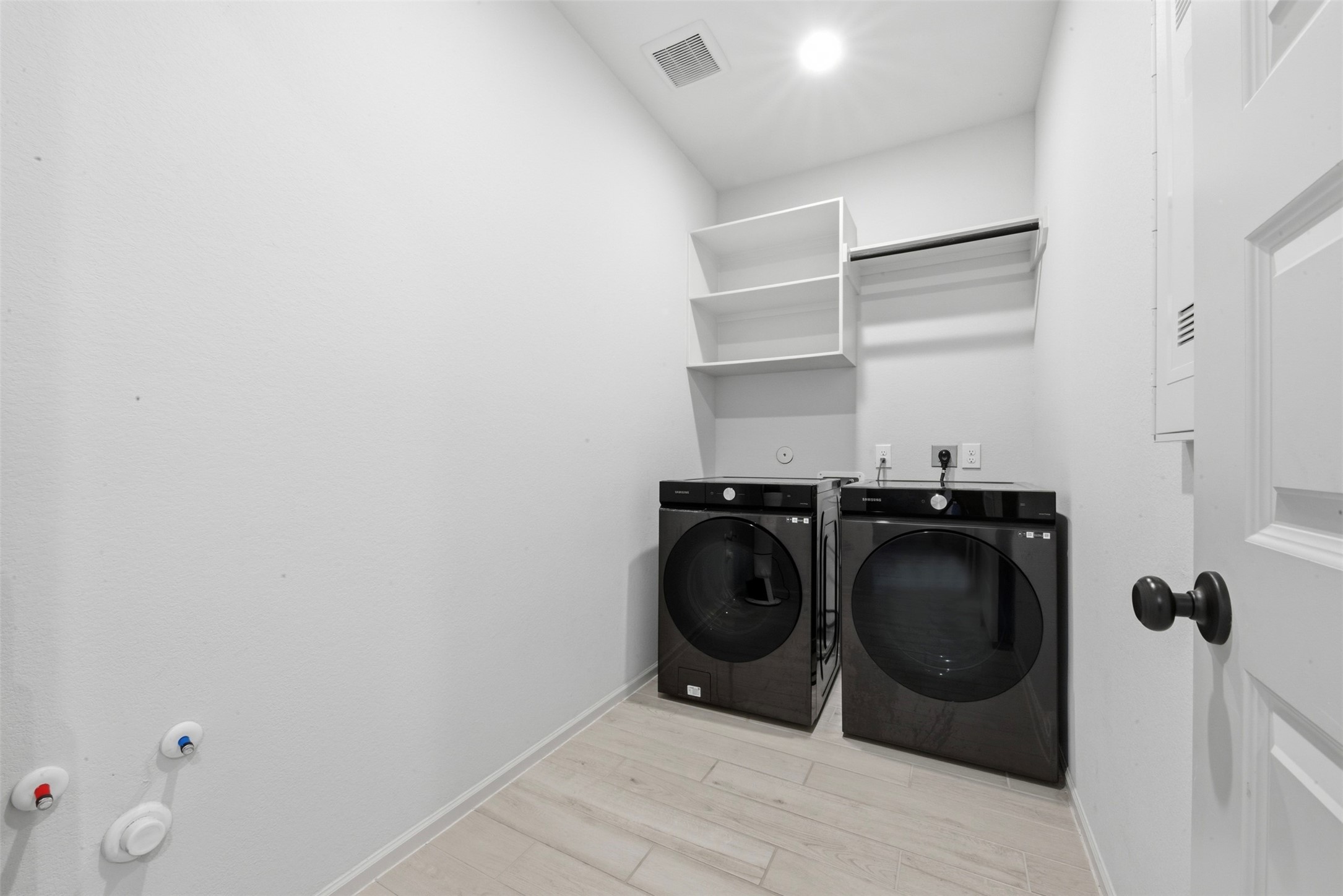 5215 Birch Shadow Drive Property Photo 23