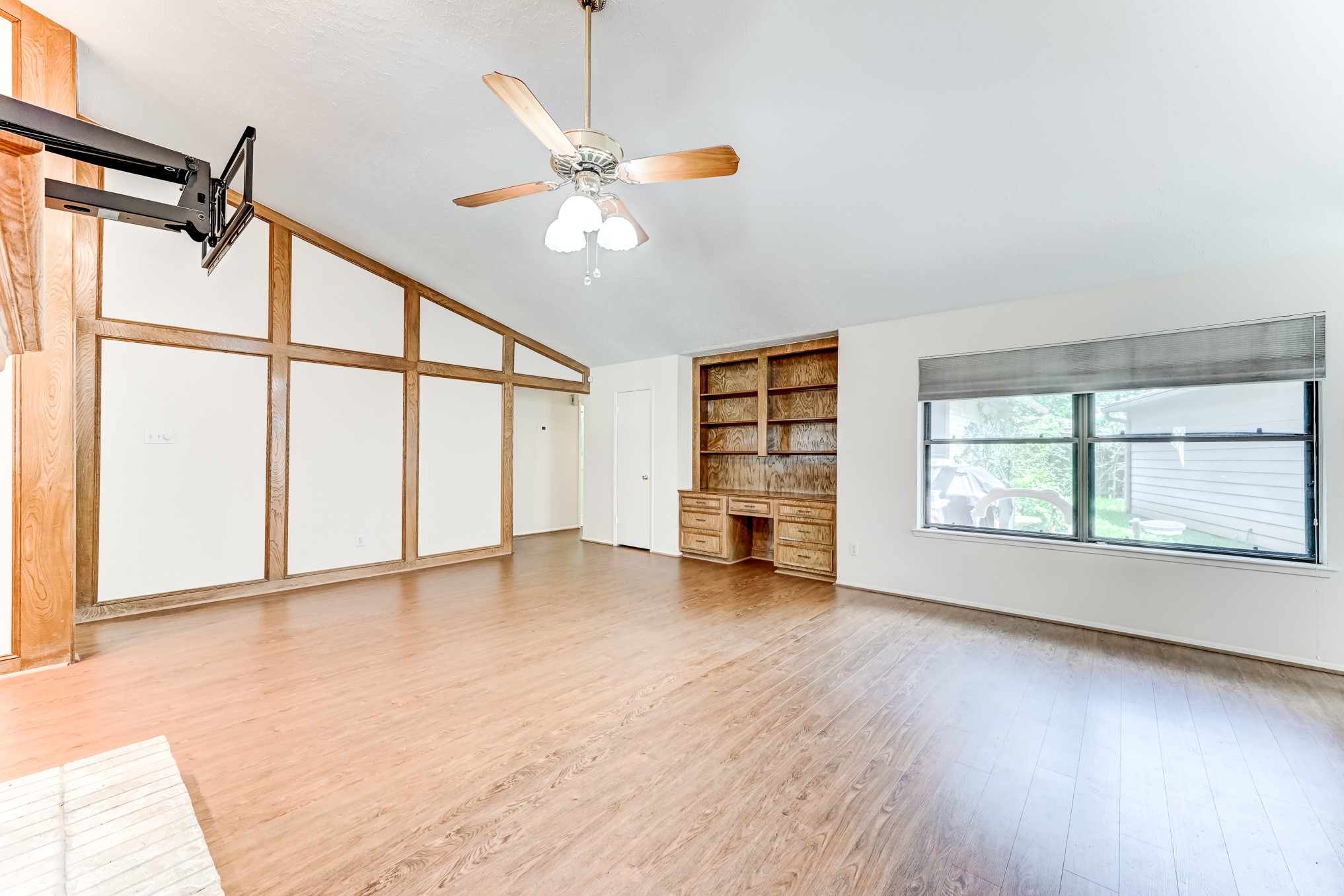 3631 Rolling Terrace Drive Property Photo 12