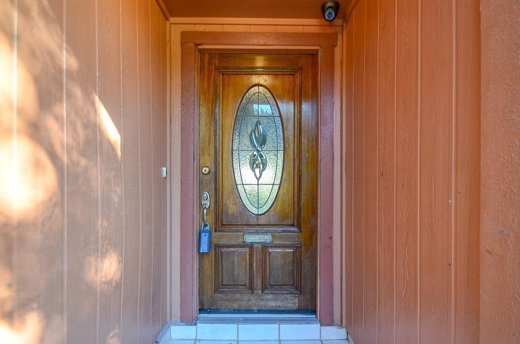 22814 Coriander Drive Property Photo 3