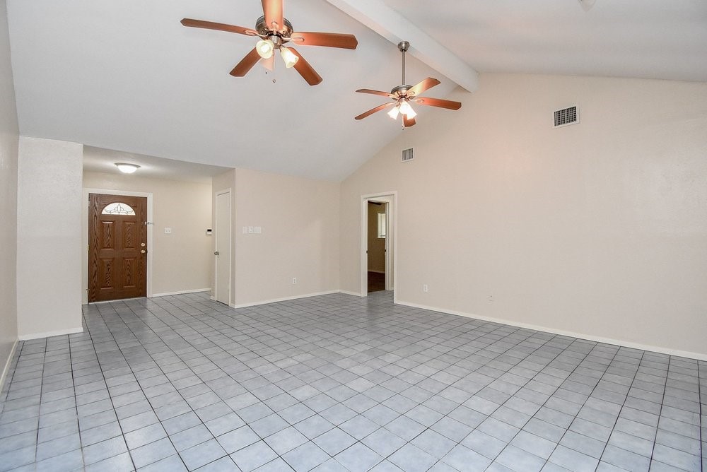 22814 Coriander Drive Property Photo 11