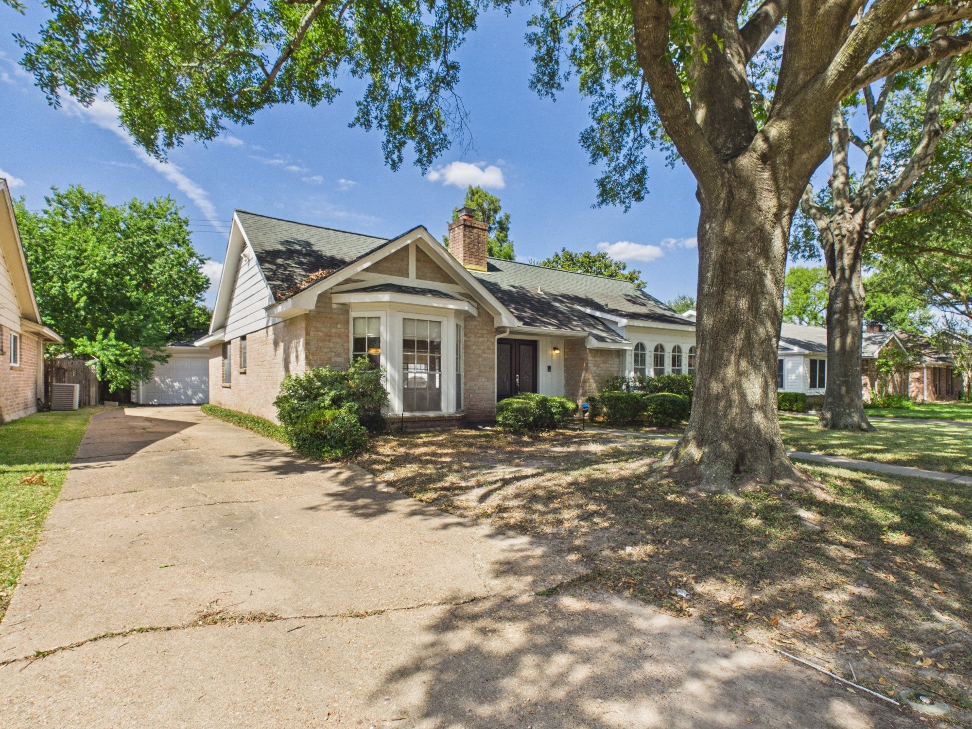 12842 Westmere Drive Property Photo 40