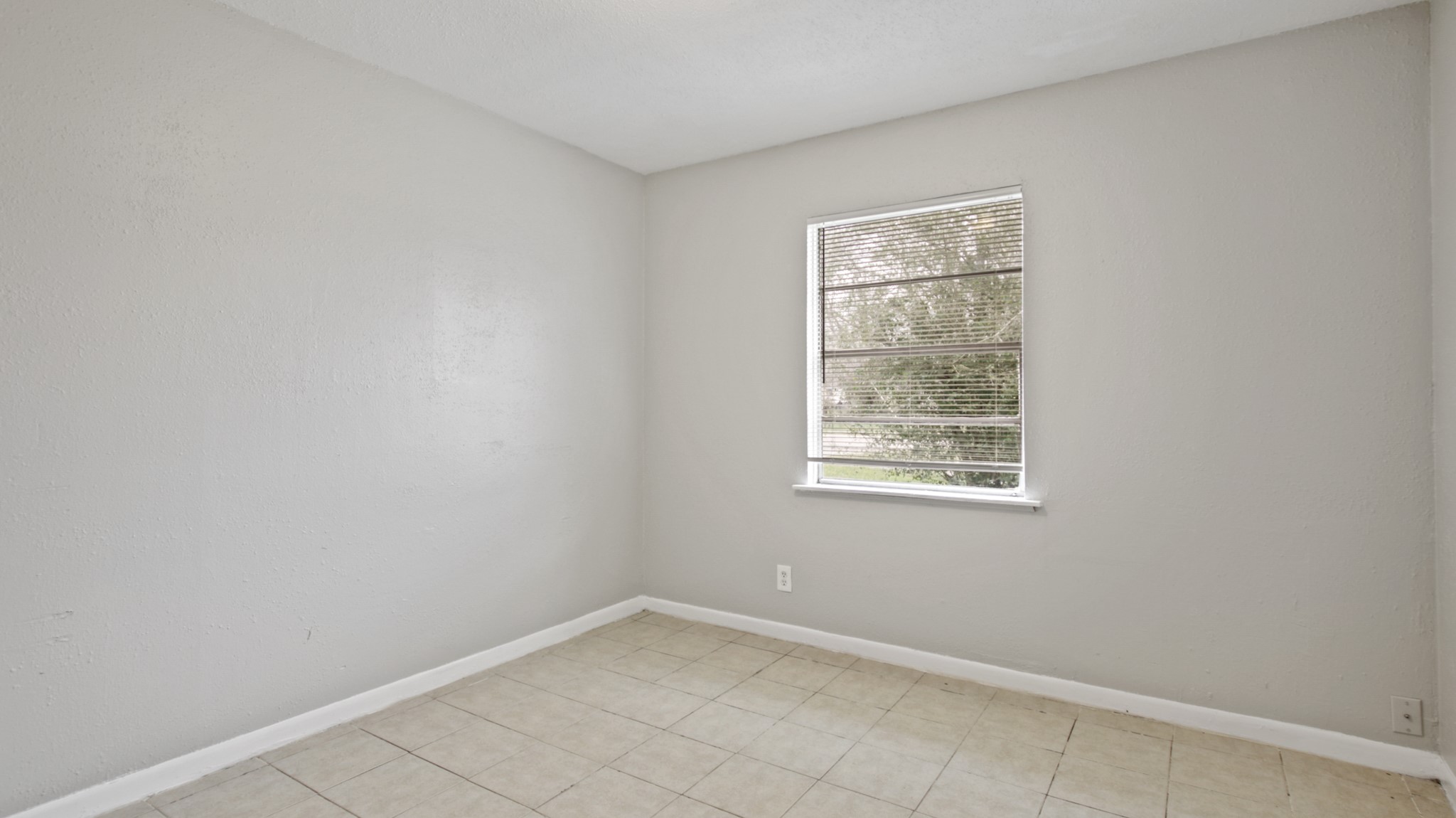 612 Marshall Road Property Photo 7