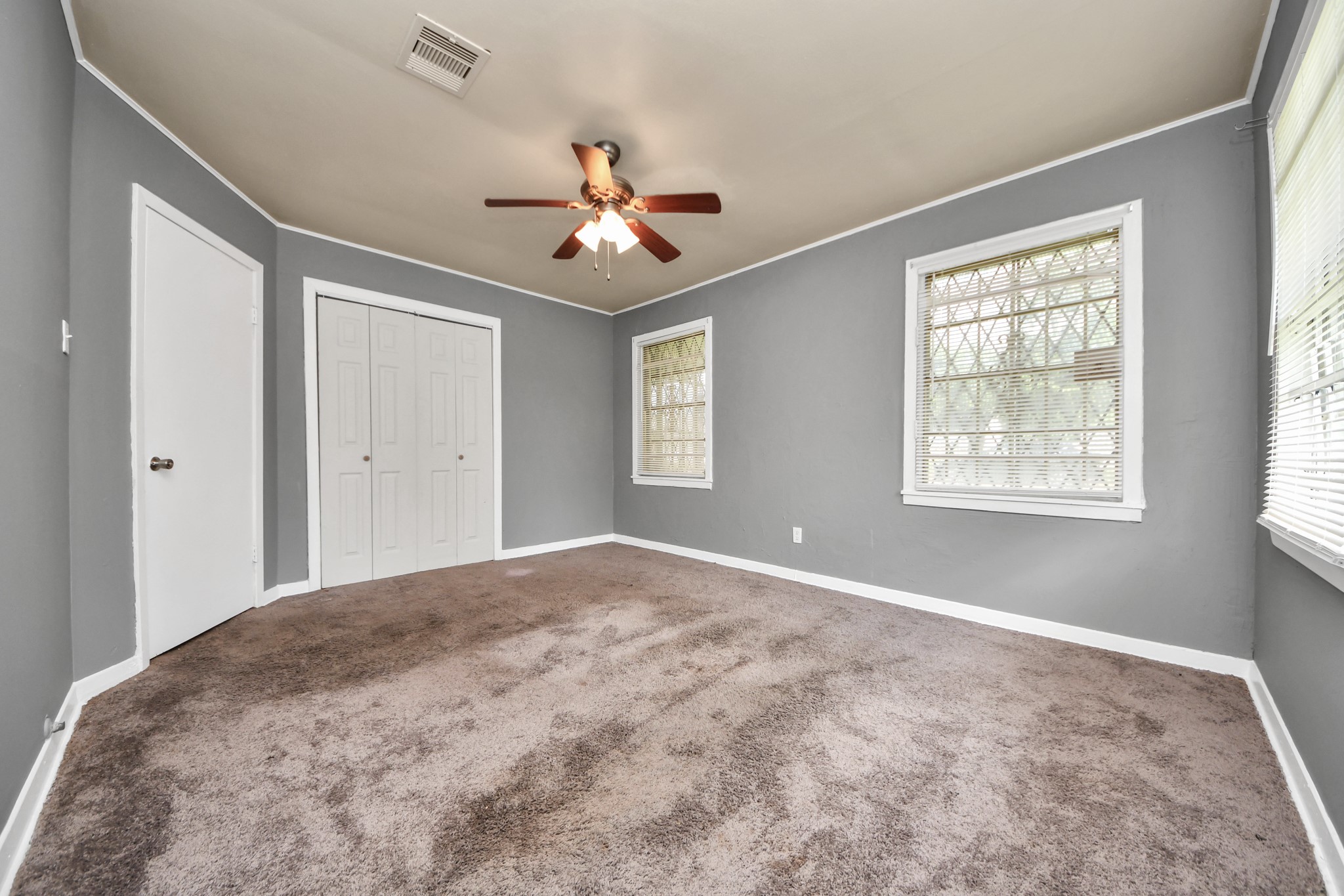 3214 Tuam St Property Photo 20