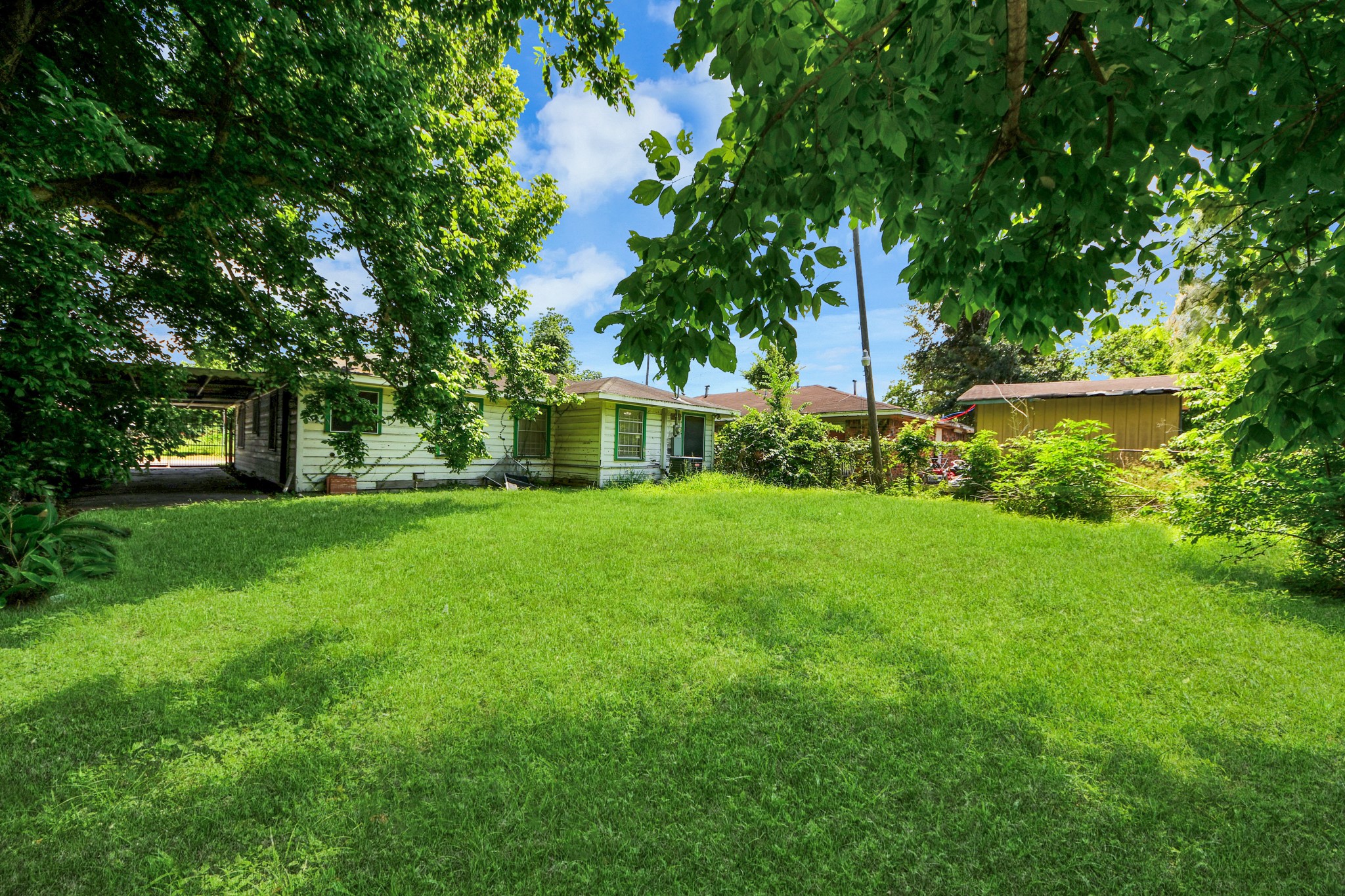 3214 Tuam St Property Photo 31