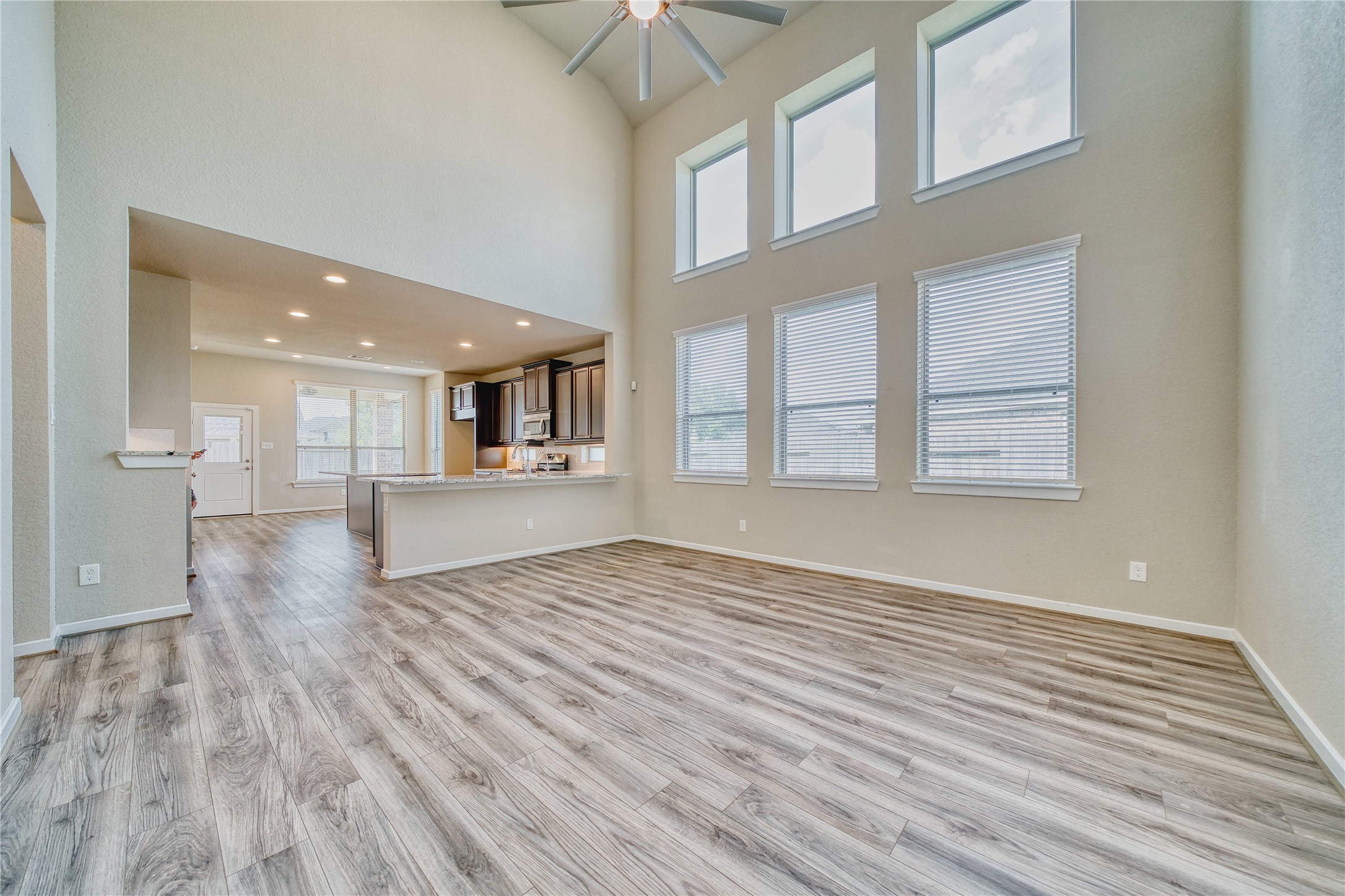 31110 Camden Bluff Circle Property Photo 6
