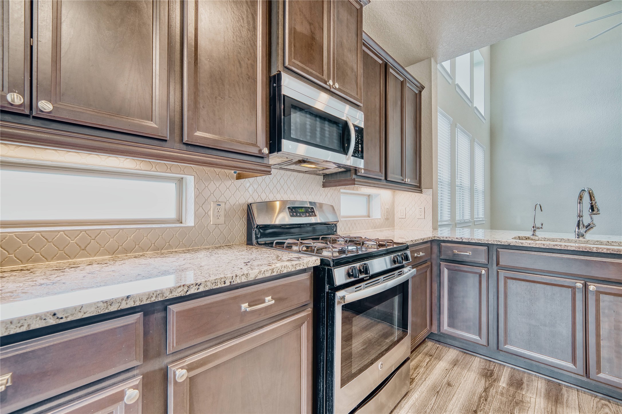 31110 Camden Bluff Circle Property Photo 12