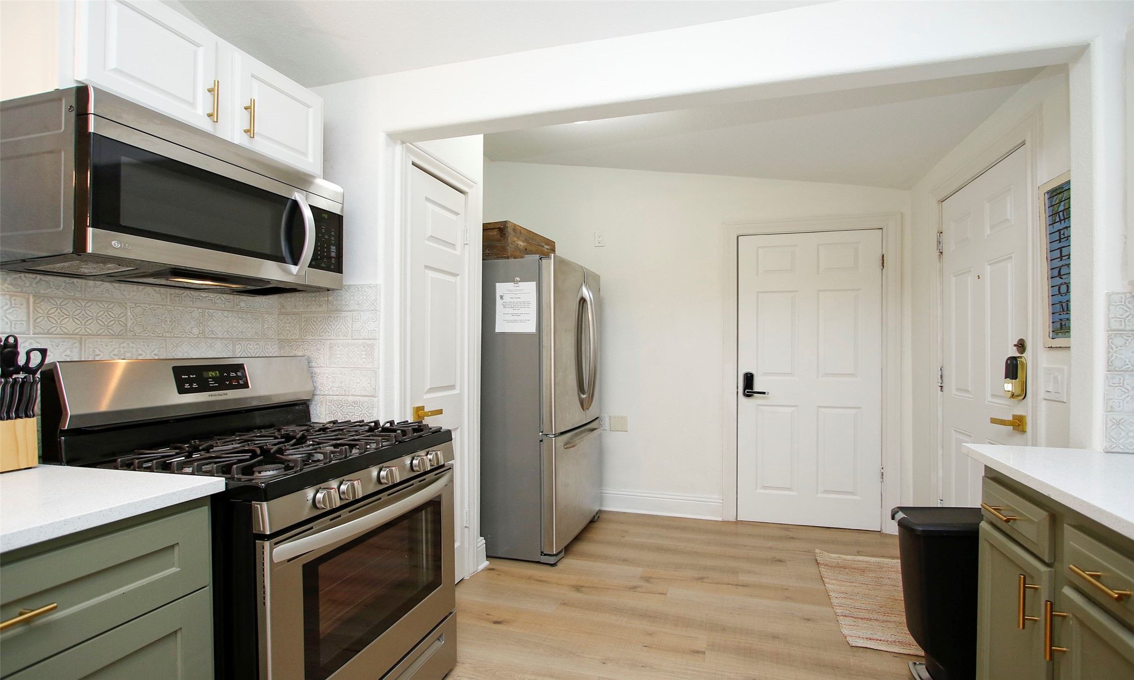 1518 Sabine Street Property Photo 15