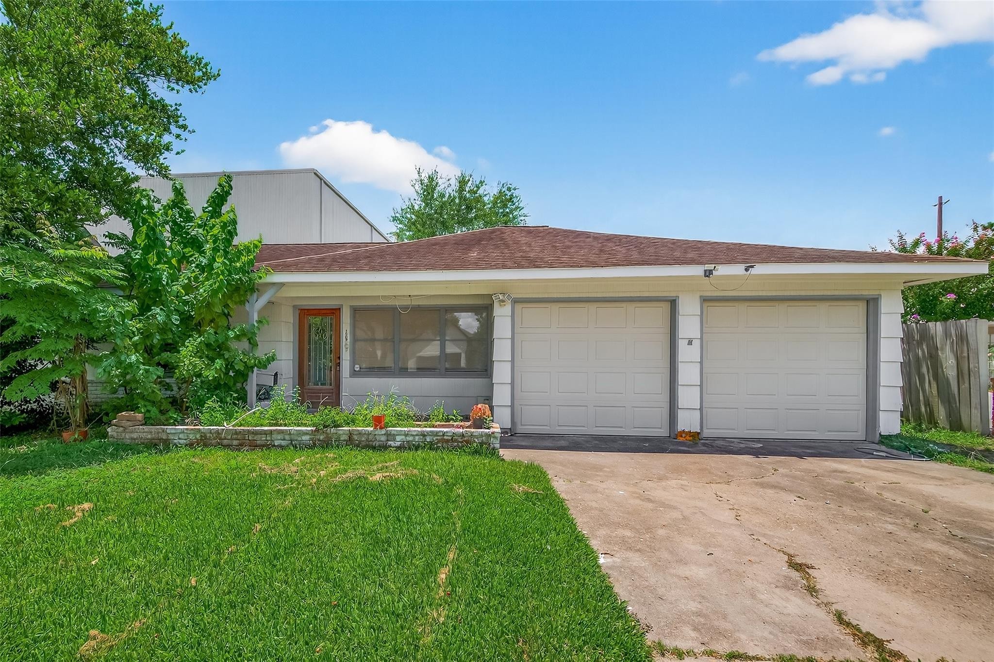 1509 Ronson Road Property Photo 1