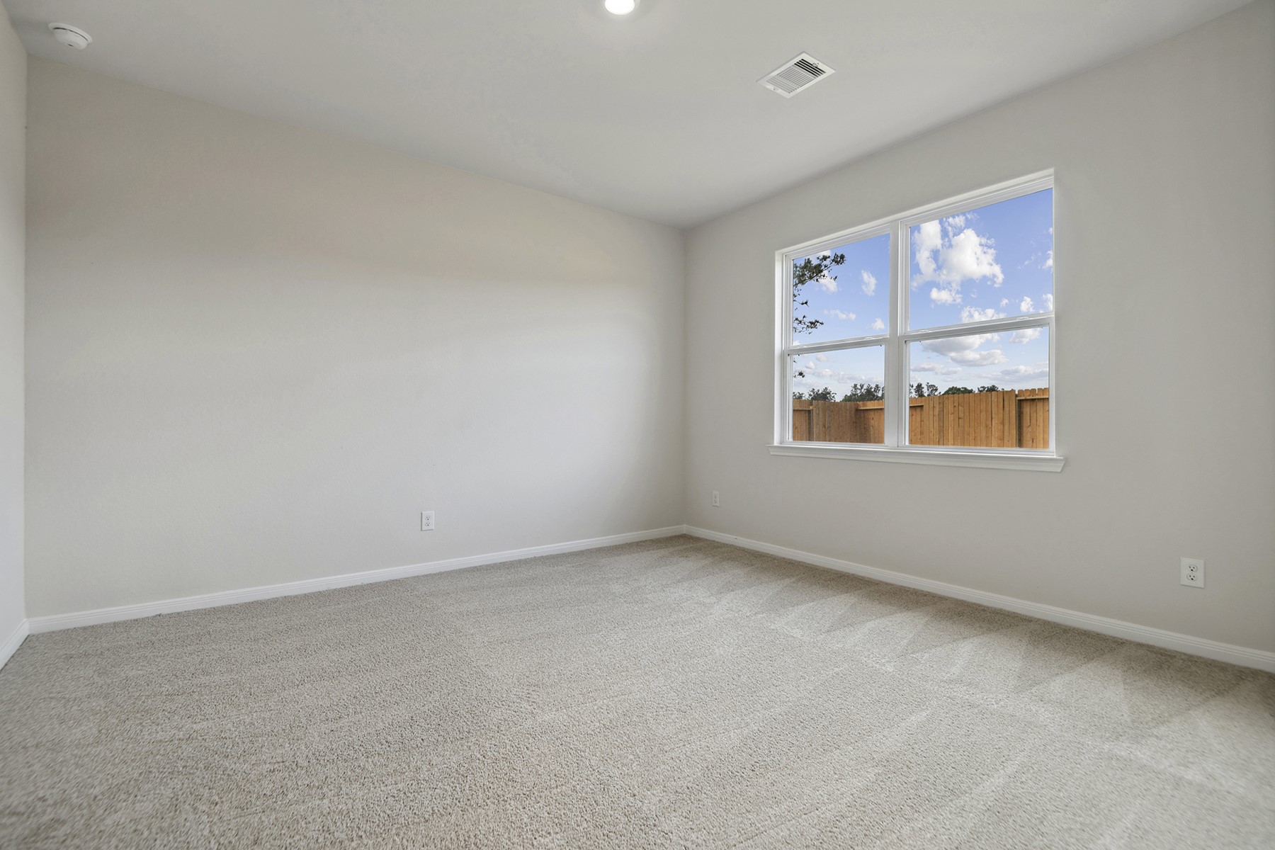 15415 Maple Terrace Drive Property Photo 11