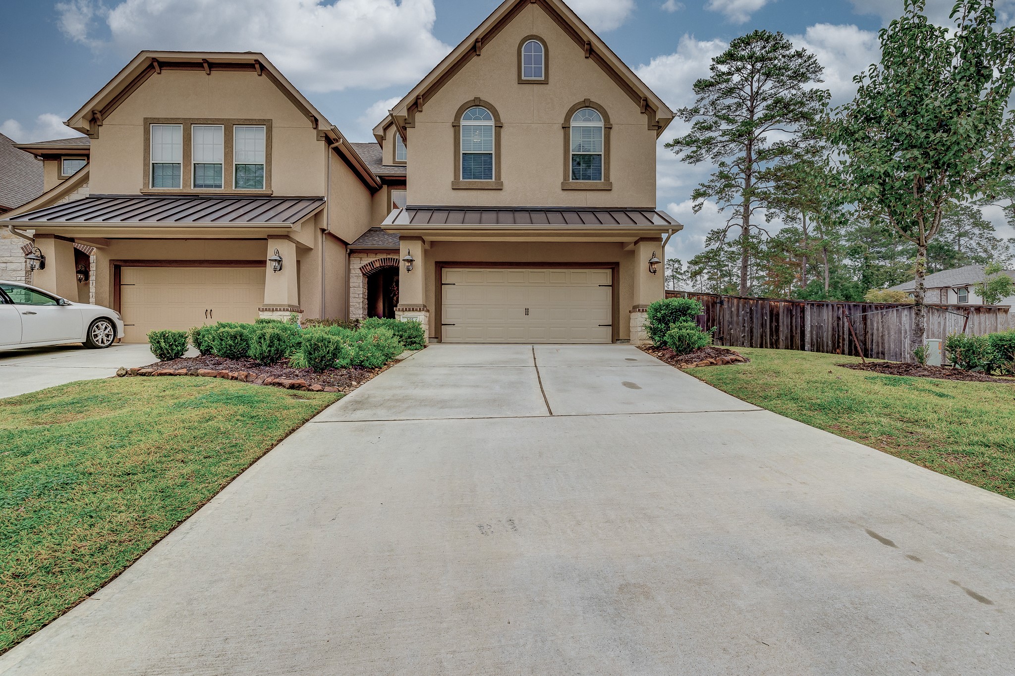 155 Skybranch Drive Property Photo 2