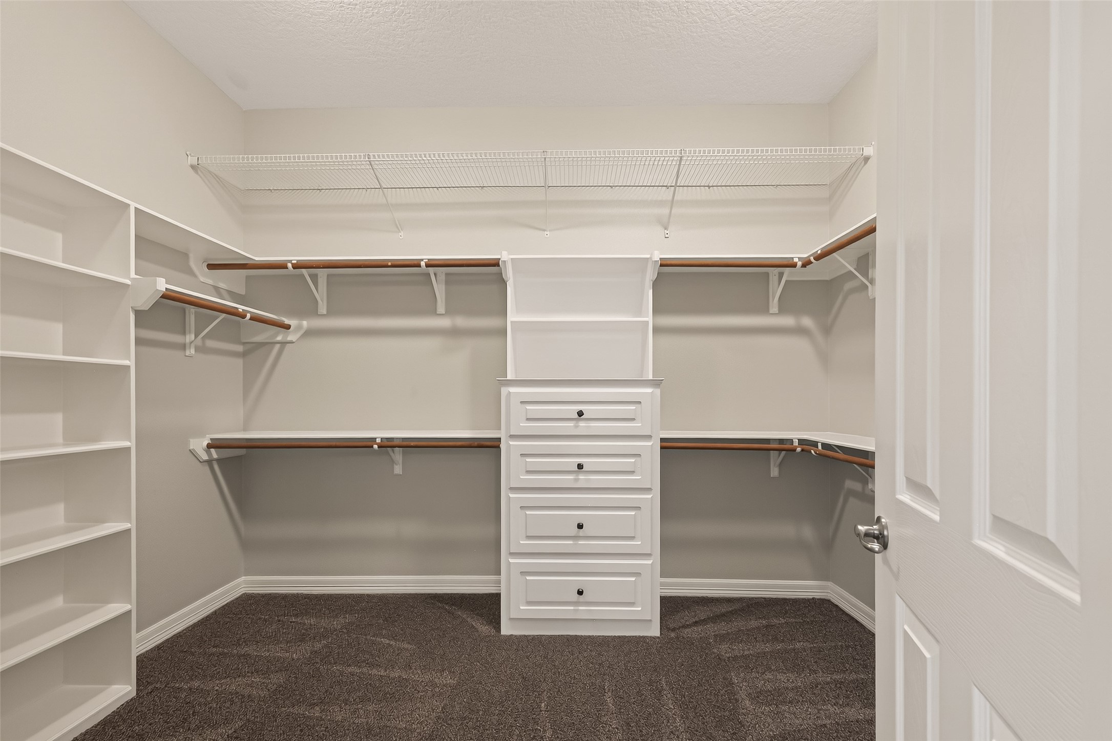 51 English Oak Court Property Photo 48