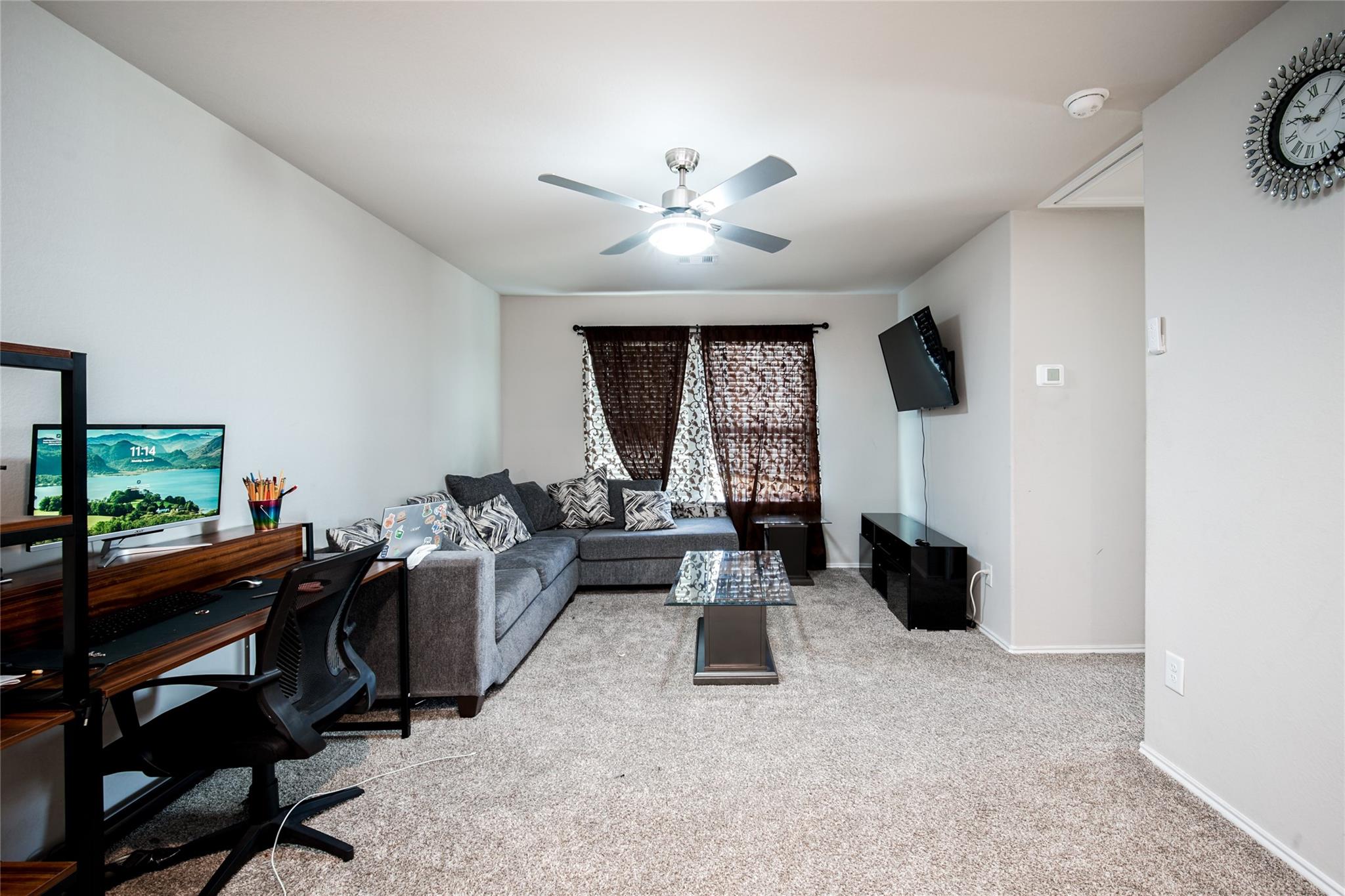 6802 Amber Cliff Lane Property Photo 30
