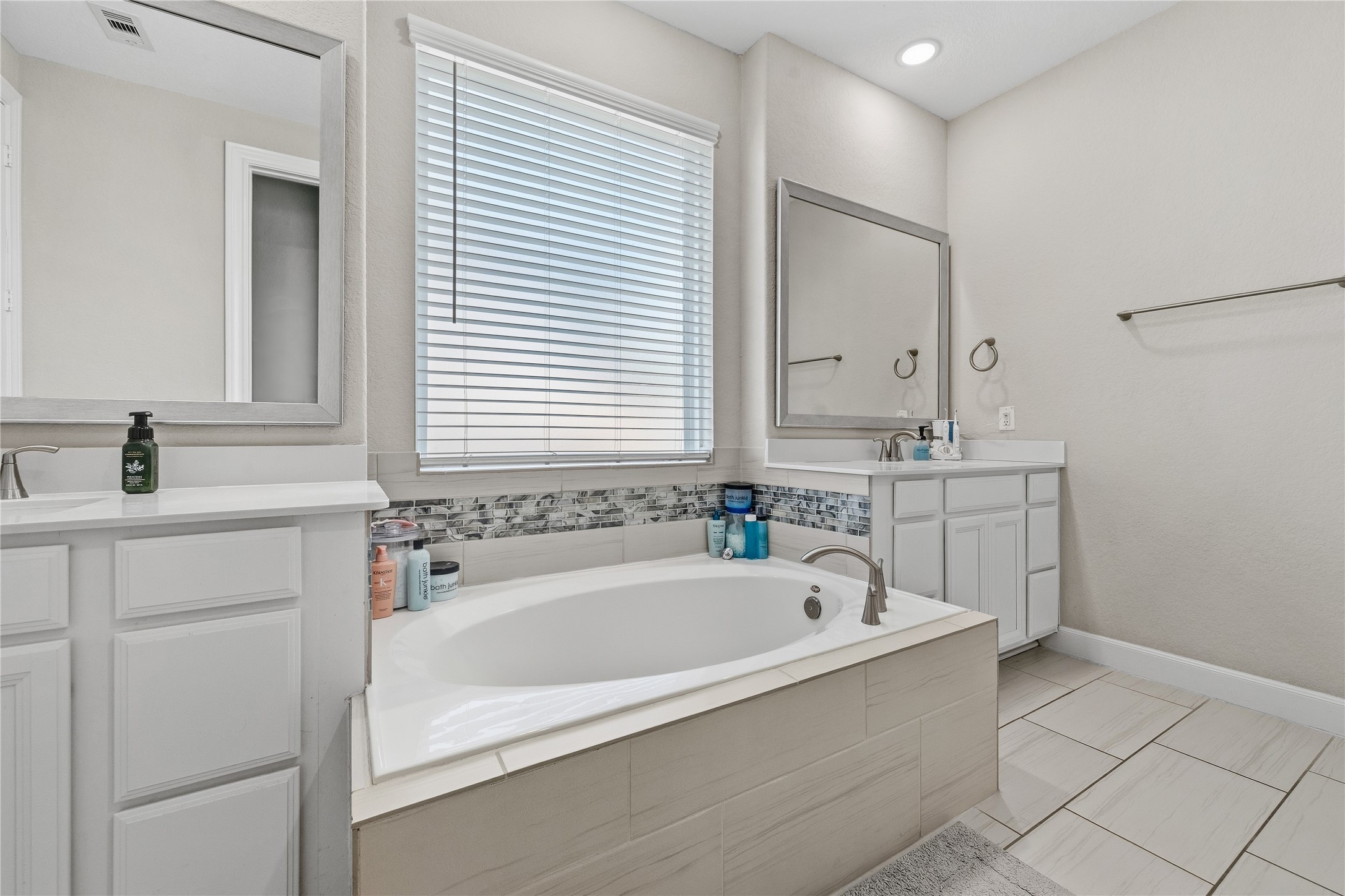 13814 Evert Court Property Photo 22