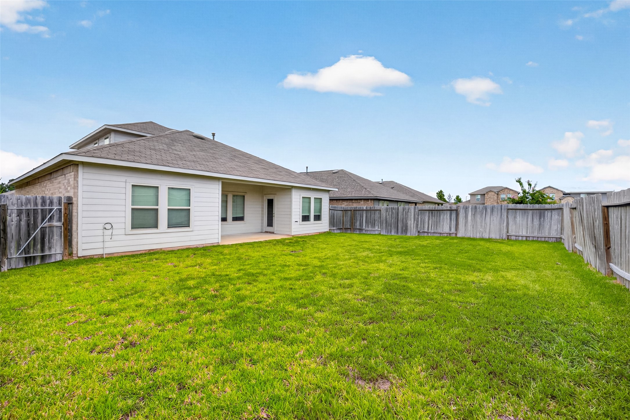 2330 Georgina Falls Drive Property Photo 30