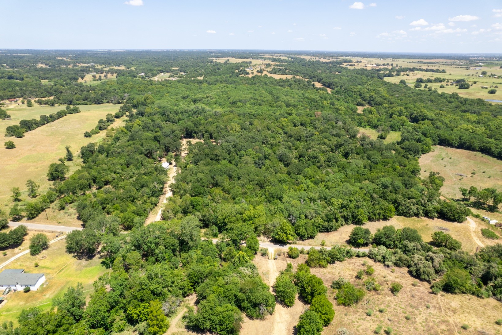 12515 Whitman Road Property Photo 4