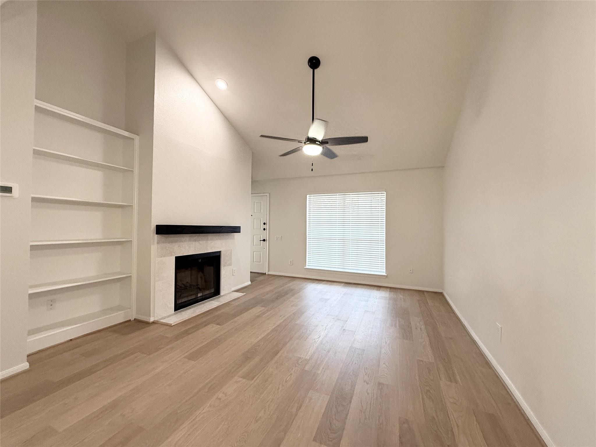 1860 White Oak Drive 376 Property Photo 8