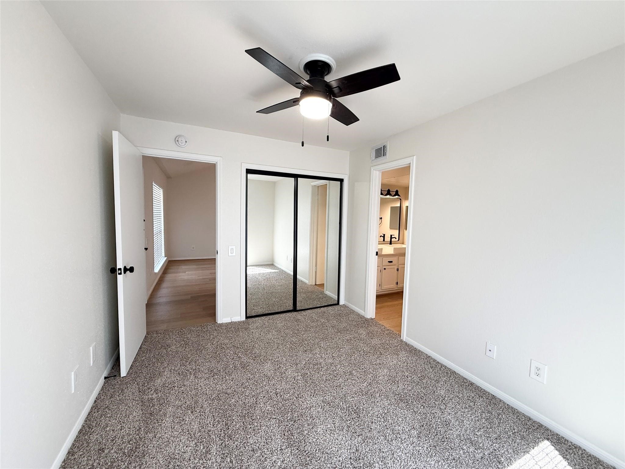 1860 White Oak Drive 376 Property Photo 21