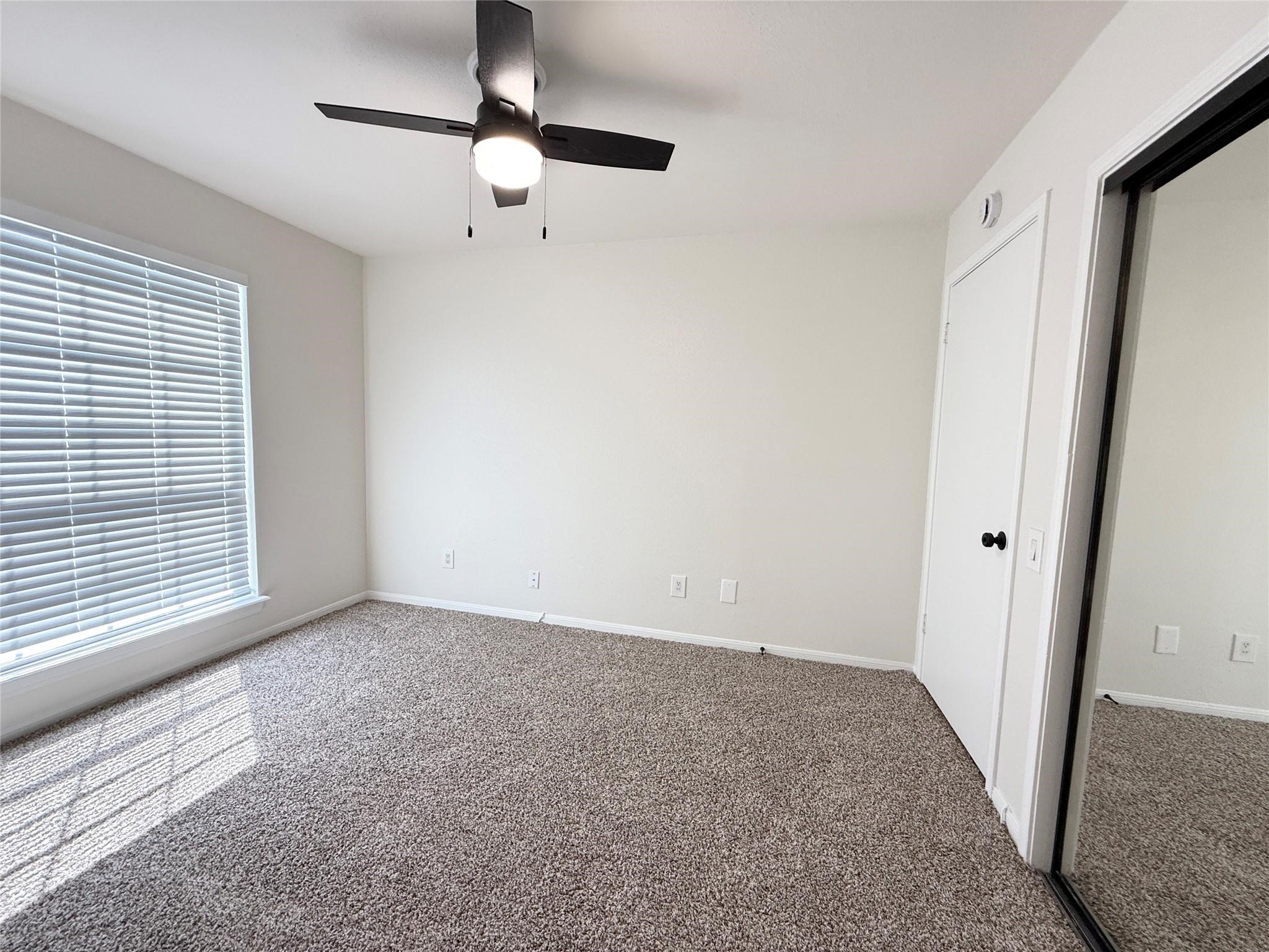 1860 White Oak Drive 376 Property Photo 22