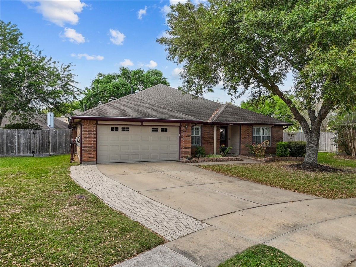 5102 Cherrywood Court Property Photo 2