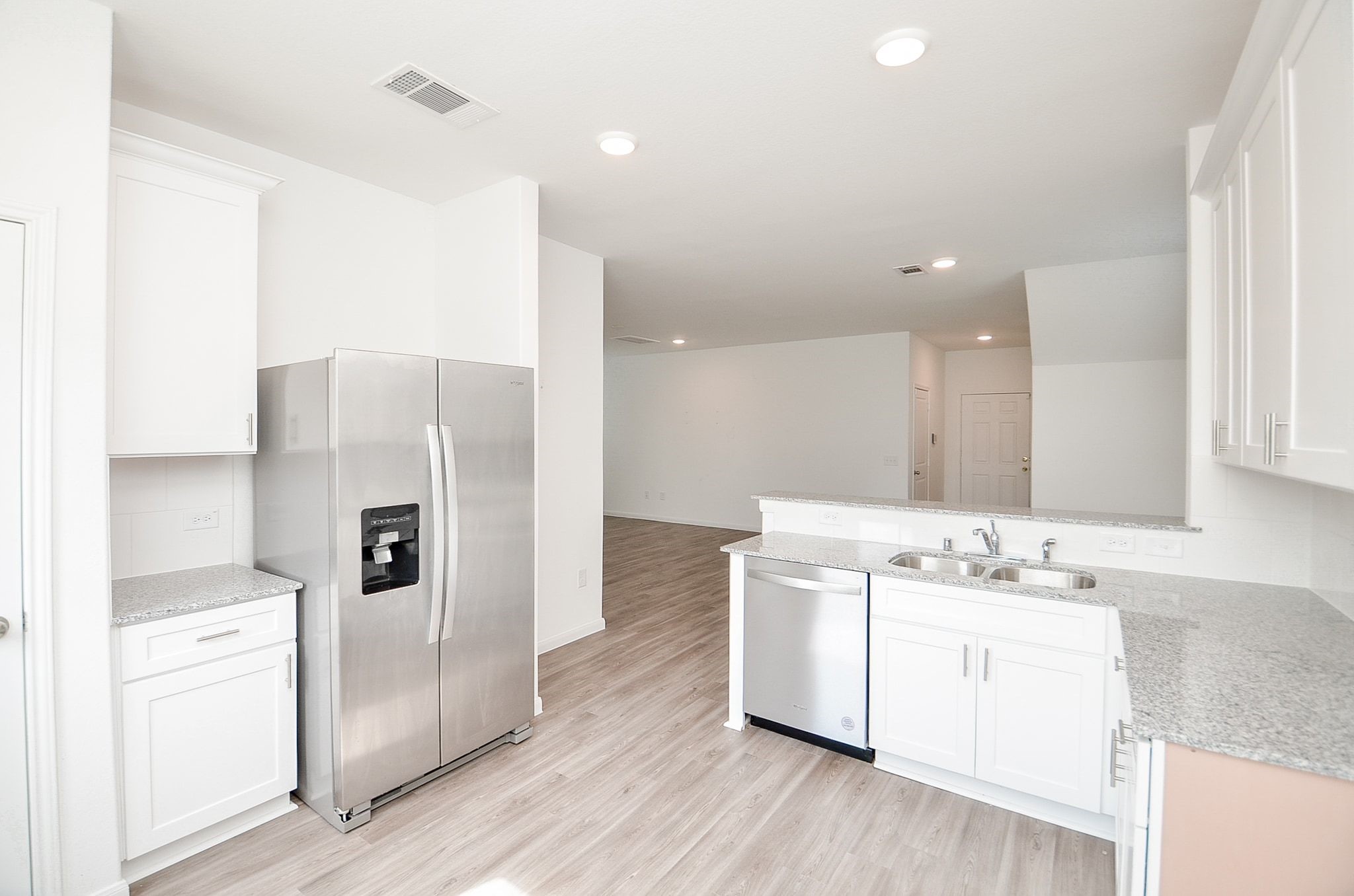 25812 Hedgerow Drive Property Photo 18