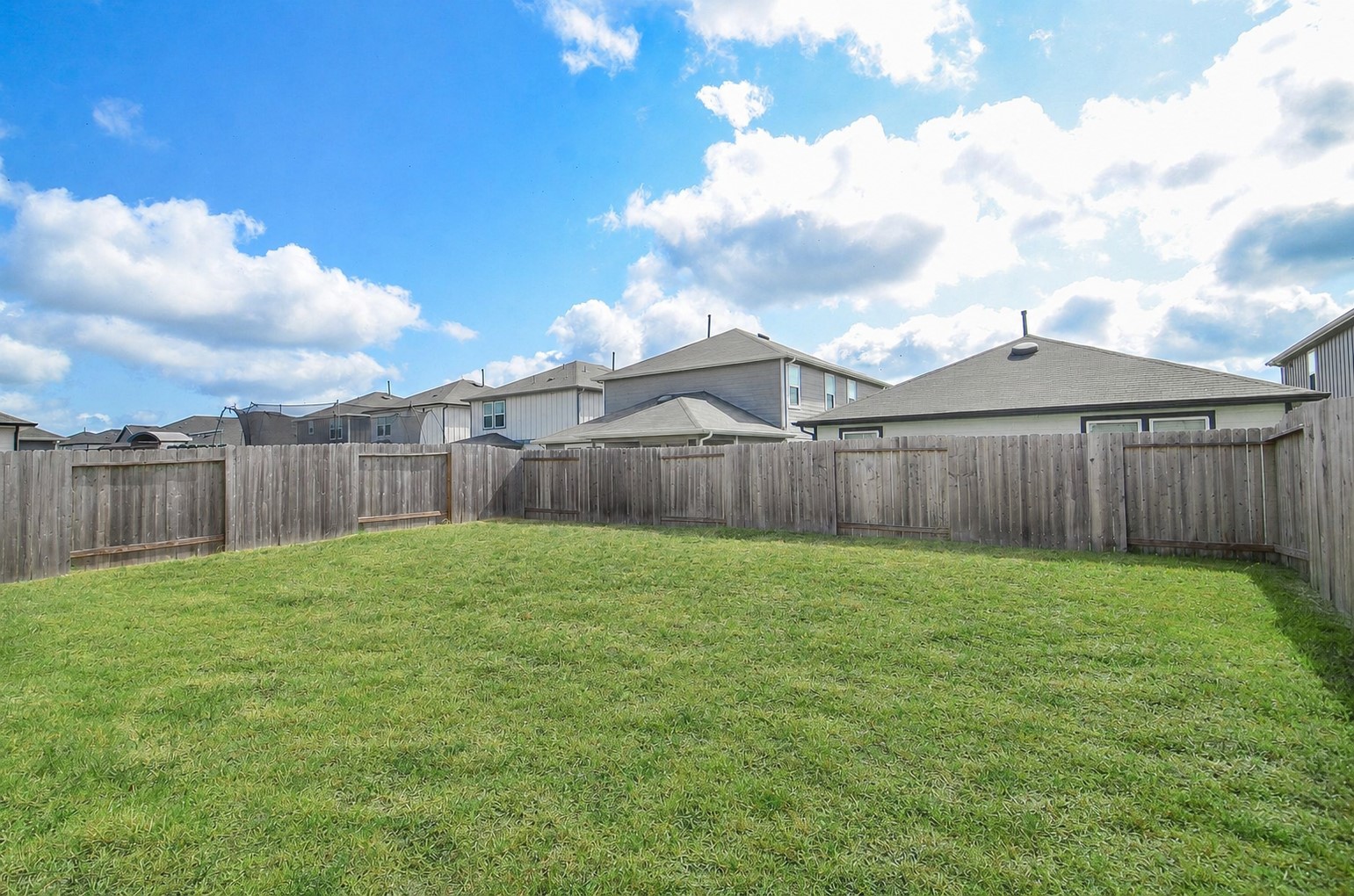 25812 Hedgerow Drive Property Photo 42