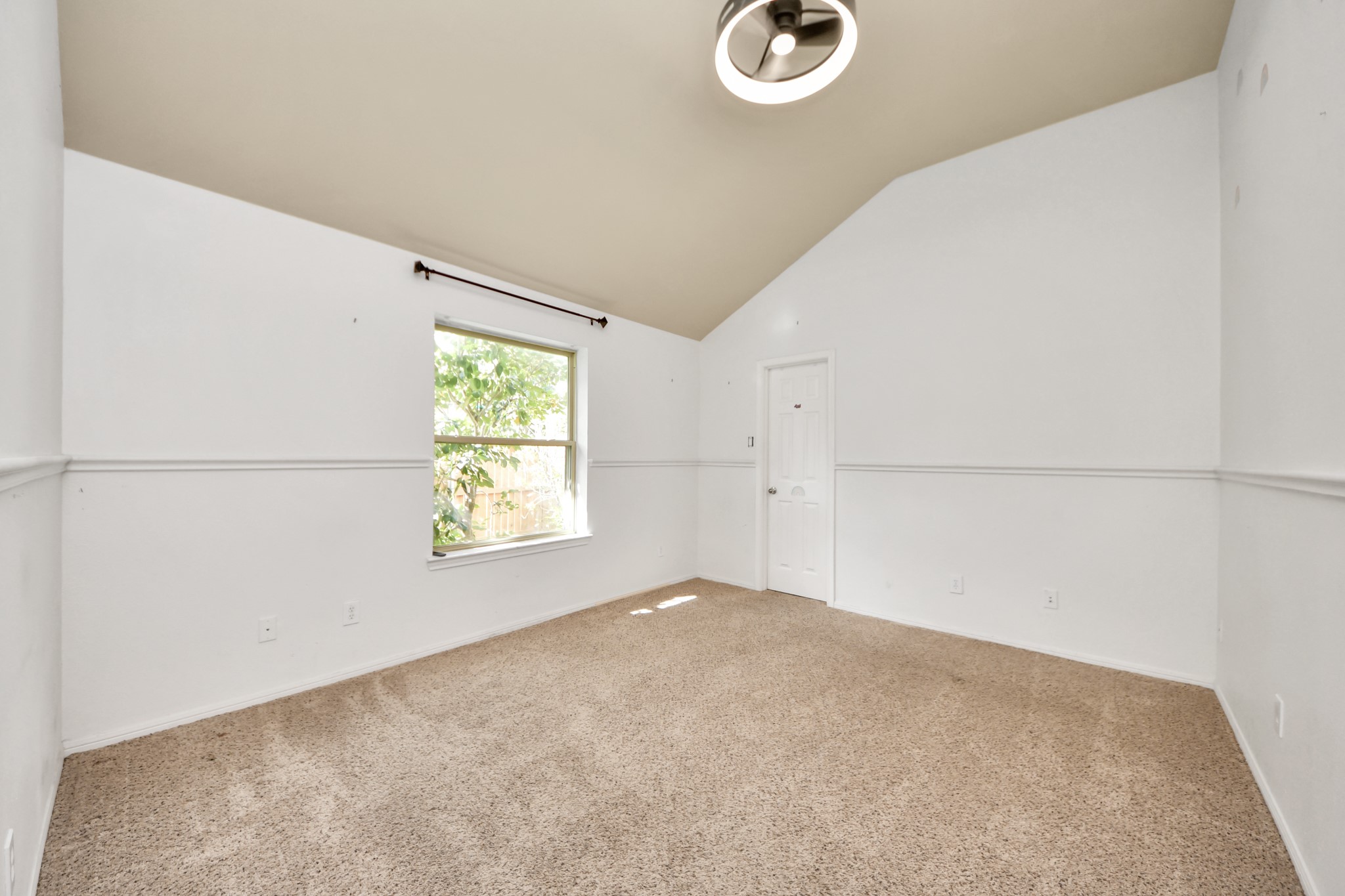 3818 S Barnett Way Property Photo 30
